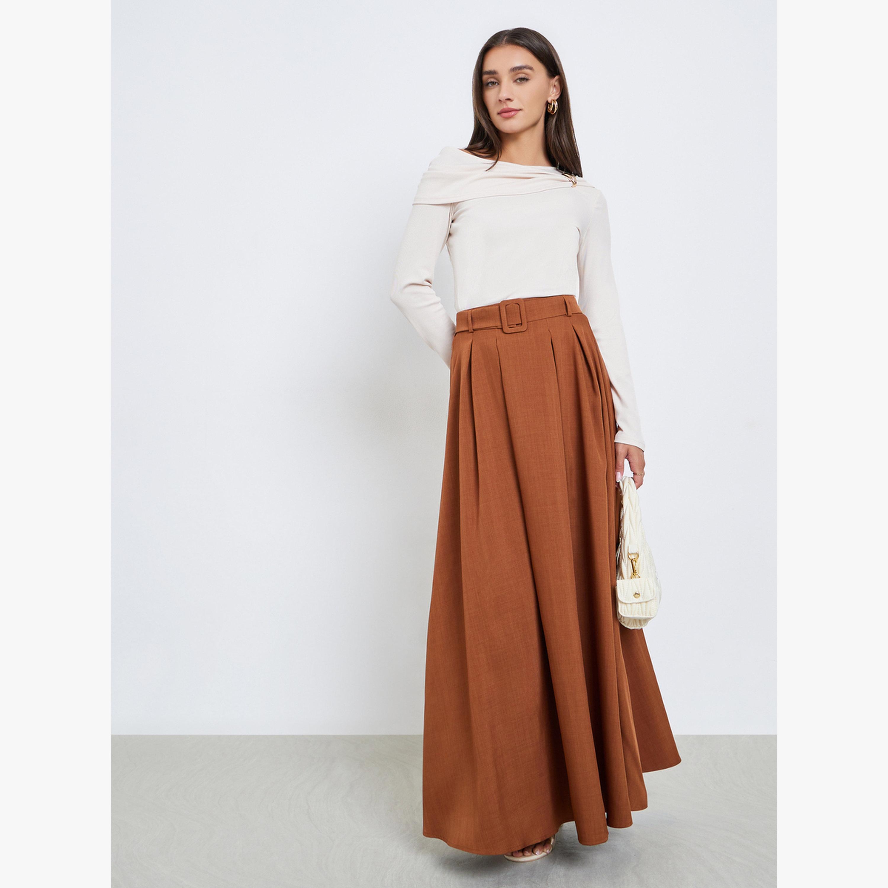 Styli Solid Metal Buckle Detail Knit Top-women-clothing-shirtsandblouses-blouses-image-2