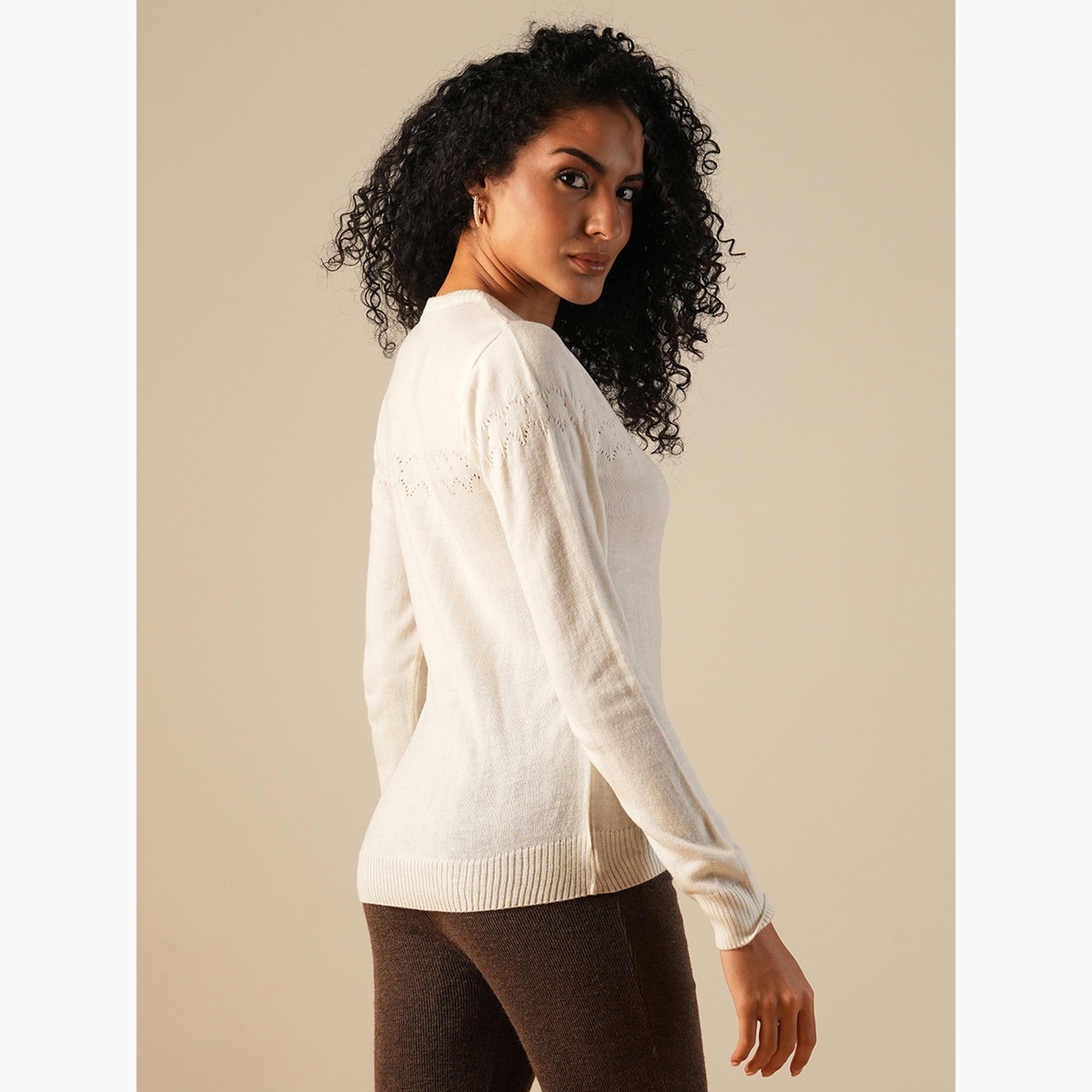 غلوبوص × ستايلي - سترة نسائية اوف وايت مضلعة بأكمام طويلة رقبة دائرية-women-winterwear-cardigansandjumpers-jumpers-image-3