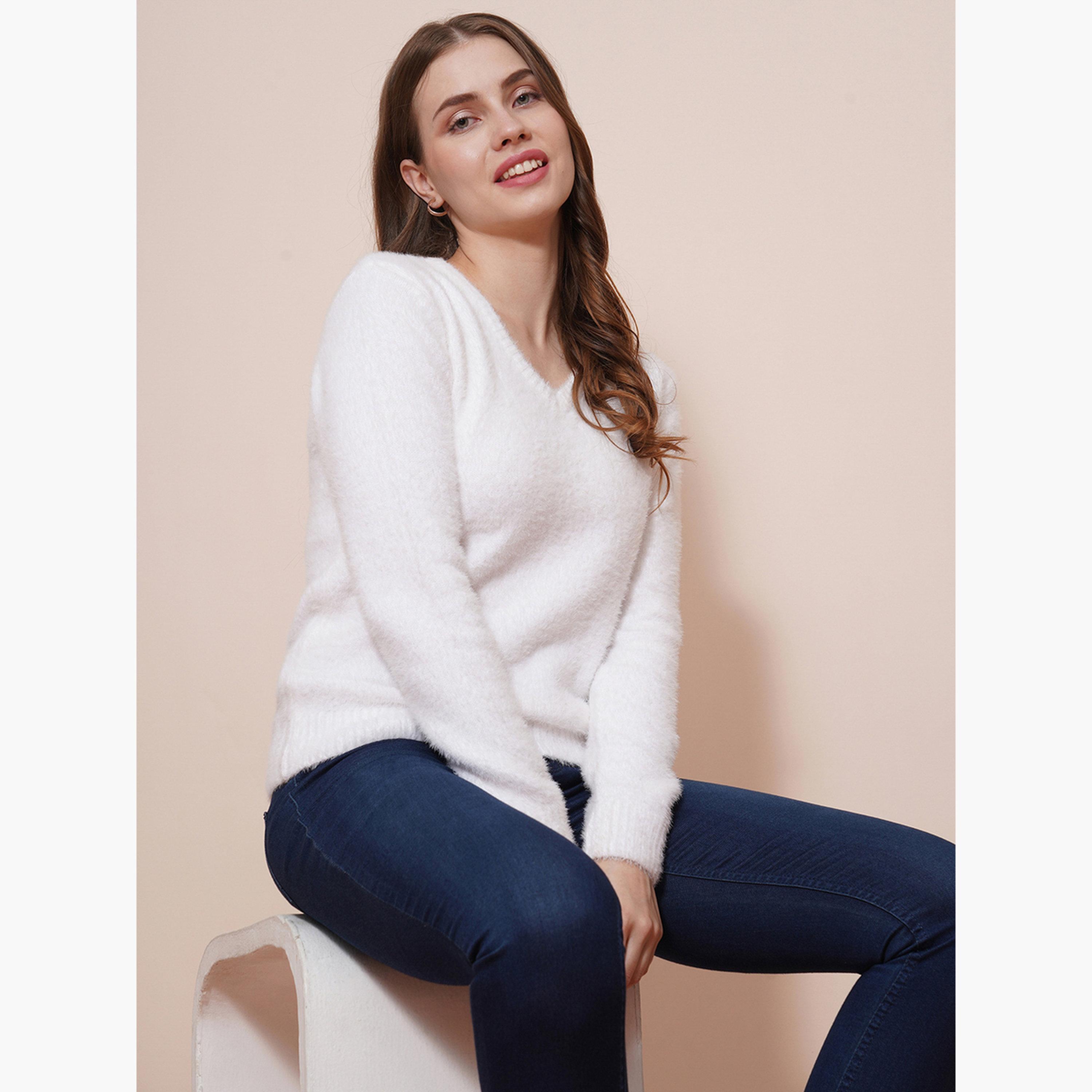 Globus X Styli White Ribbed Knitted V-Neck Long Sleeves Women's Sweater-women-winterwear-cardigansandjumpers-jumpers-image-4