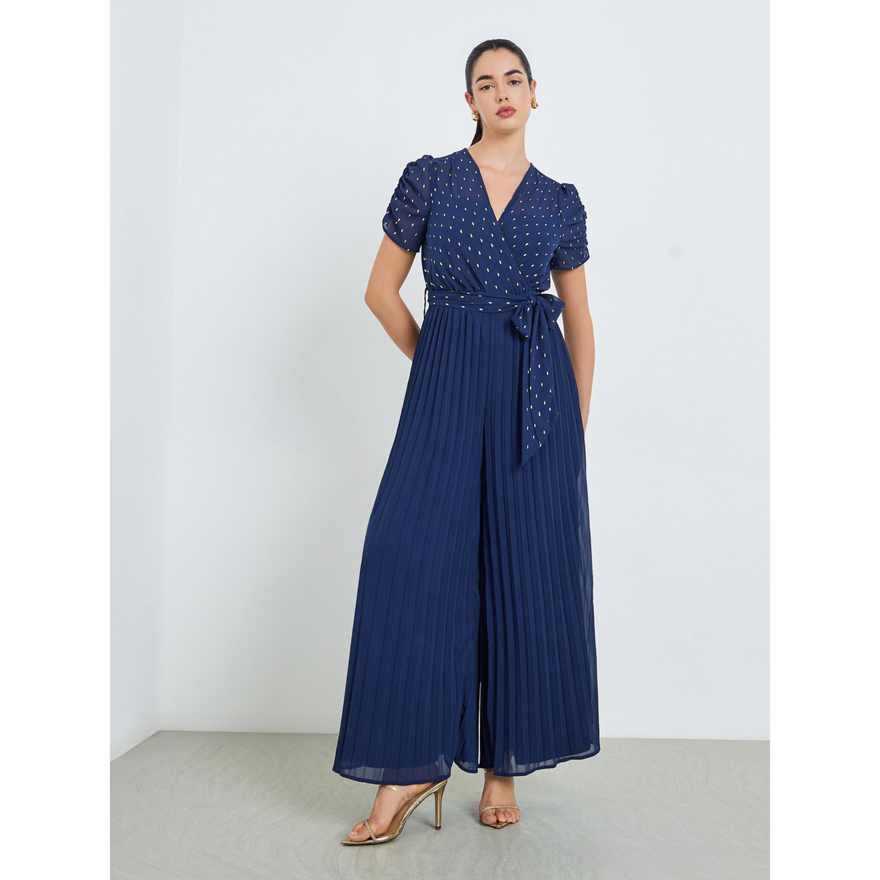 جمبسوت نسائي بأرجل واسعة وتفاصيل منسوجة لامعة-women-clothing-jumpsuits-image-3