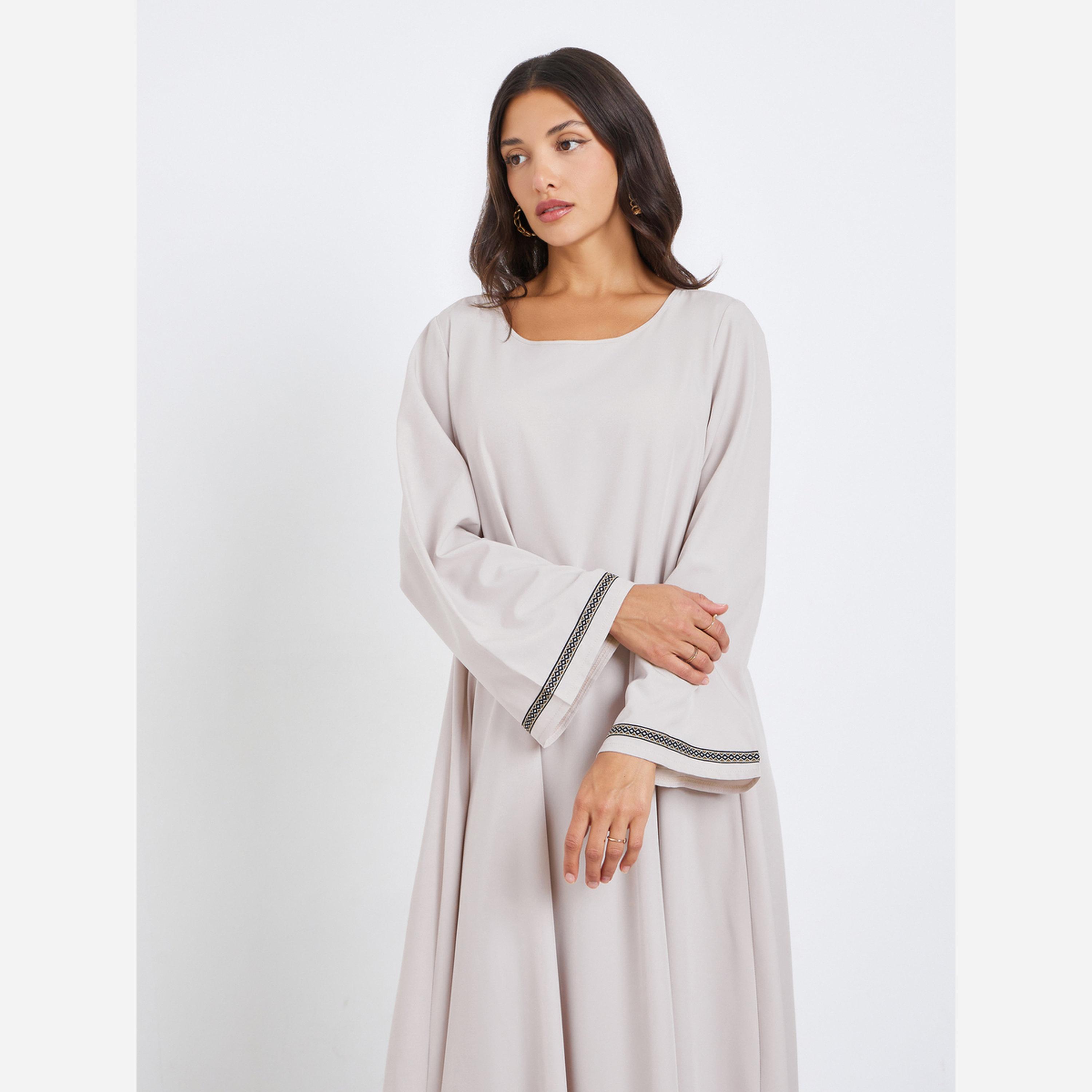ستايلي - جلابية لون بيج تصميم A مزينة بالدانتيل-women-arabicclothing-jalabiyas-image-2