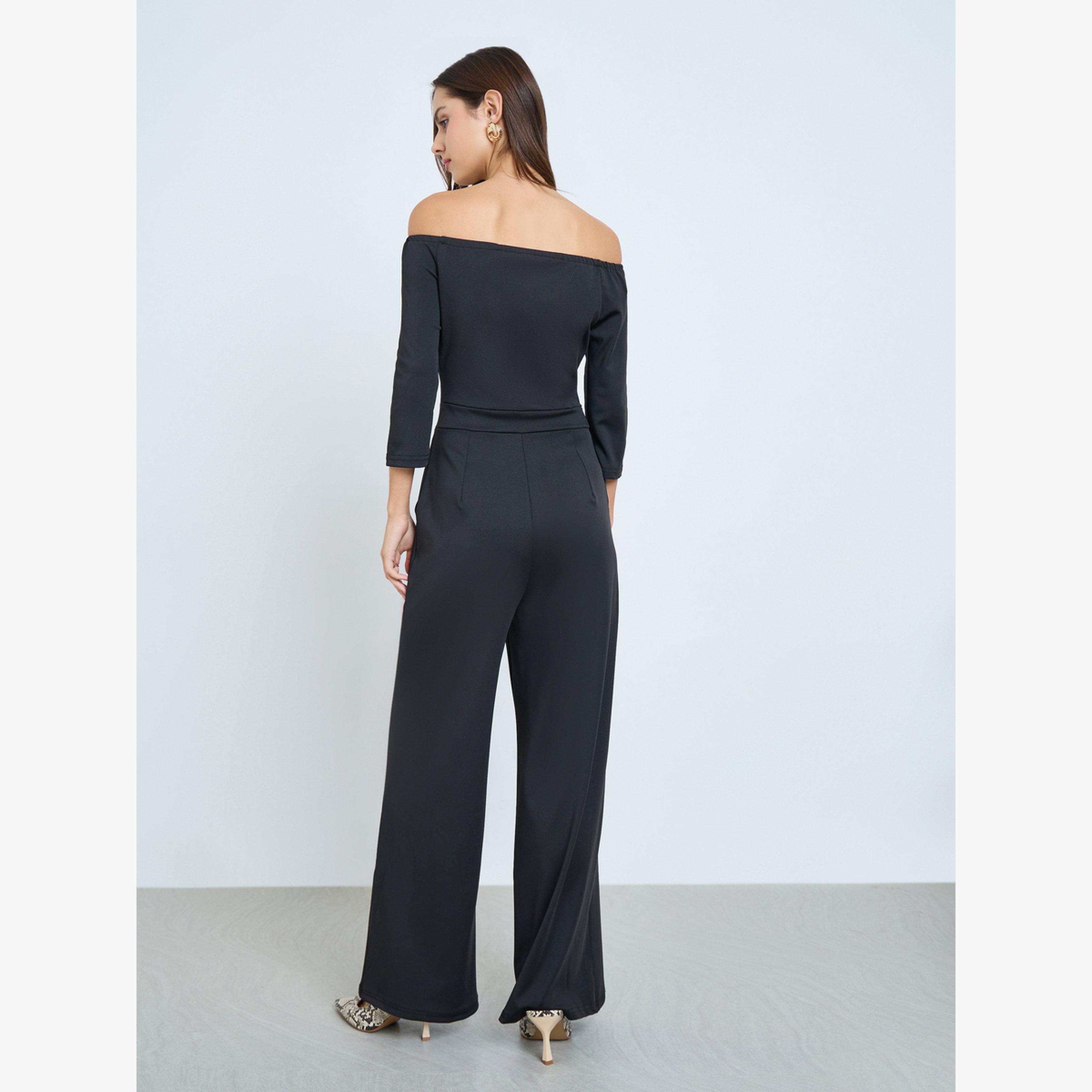 جمبسوت بأكتاف مكشوفة وأرجل واسعة أسود-women-clothing-jumpsuits-image-5