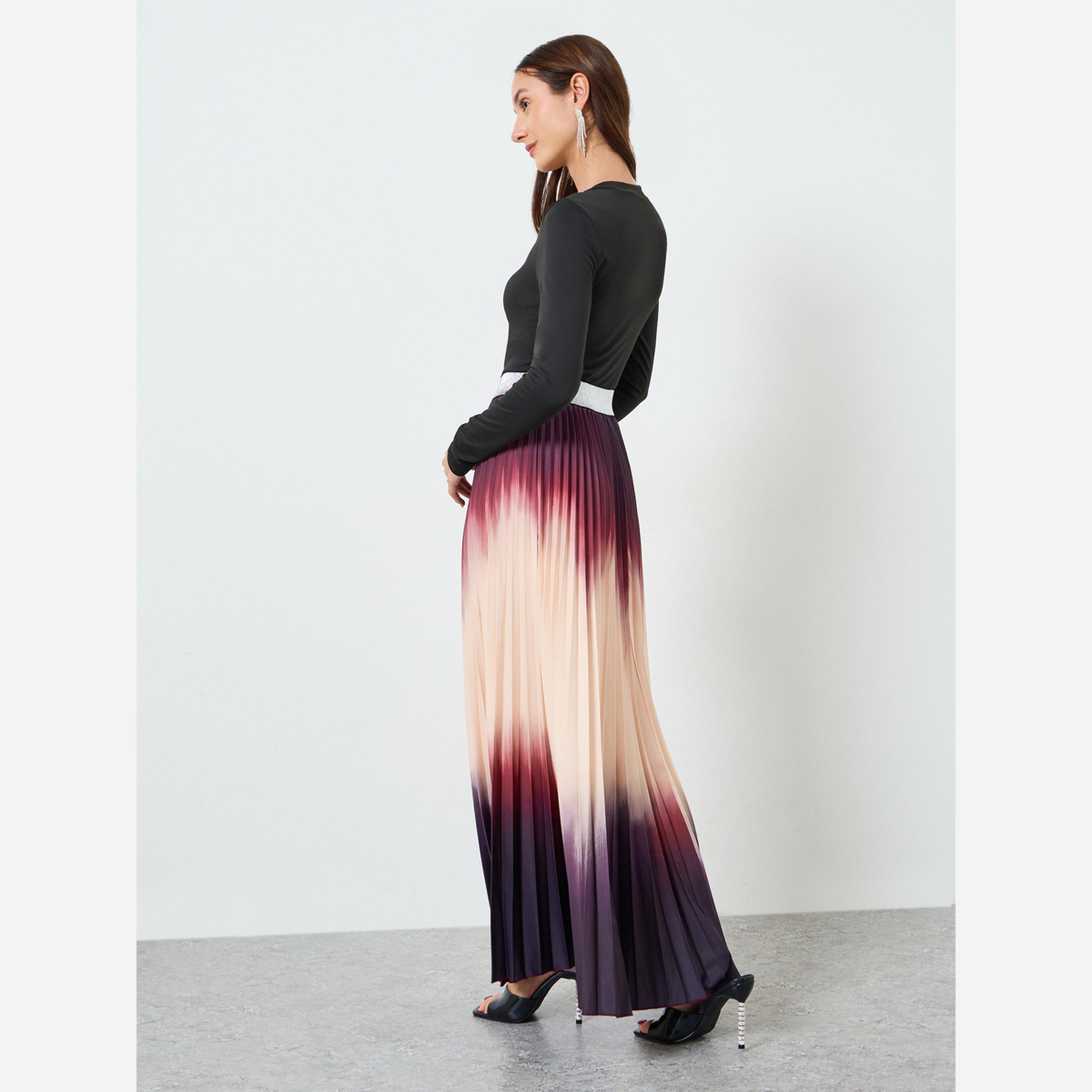Take Two Women V Neck Top and Pleated Skirt Co-Ords-women-clothing-coordsets-image-6