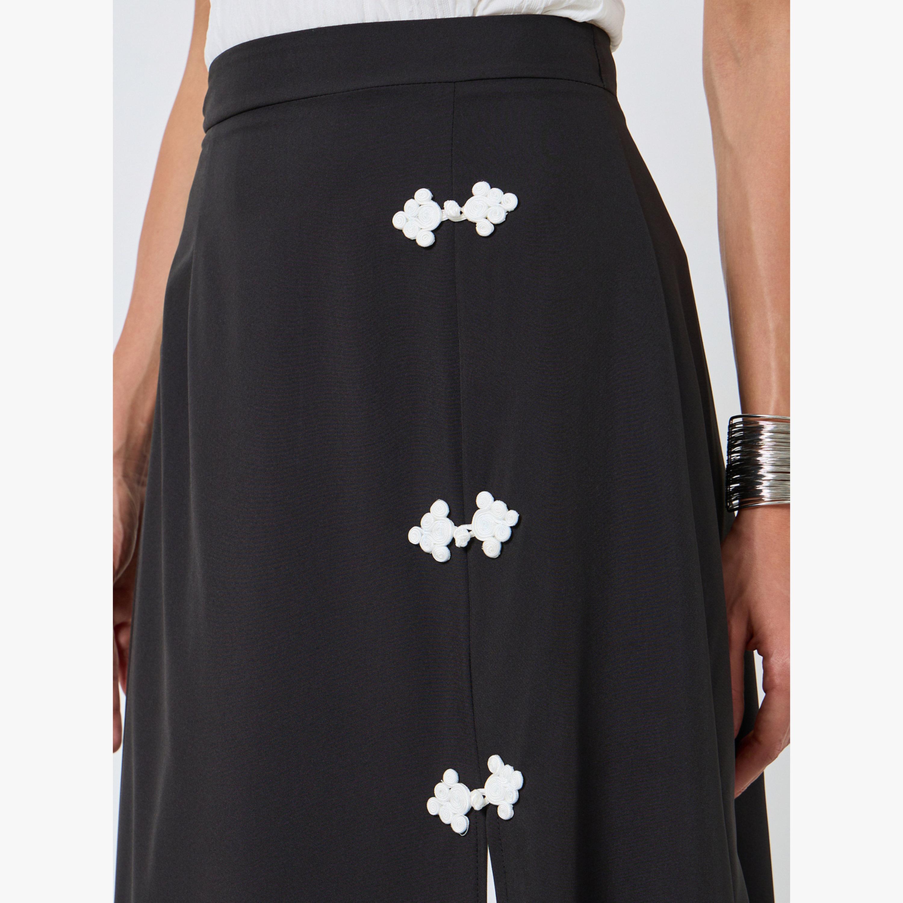 تنورة نسائية بحافة مزمومة وتفصيلة أزرار متباينة-women-clothing-bottoms-skirts-image-4