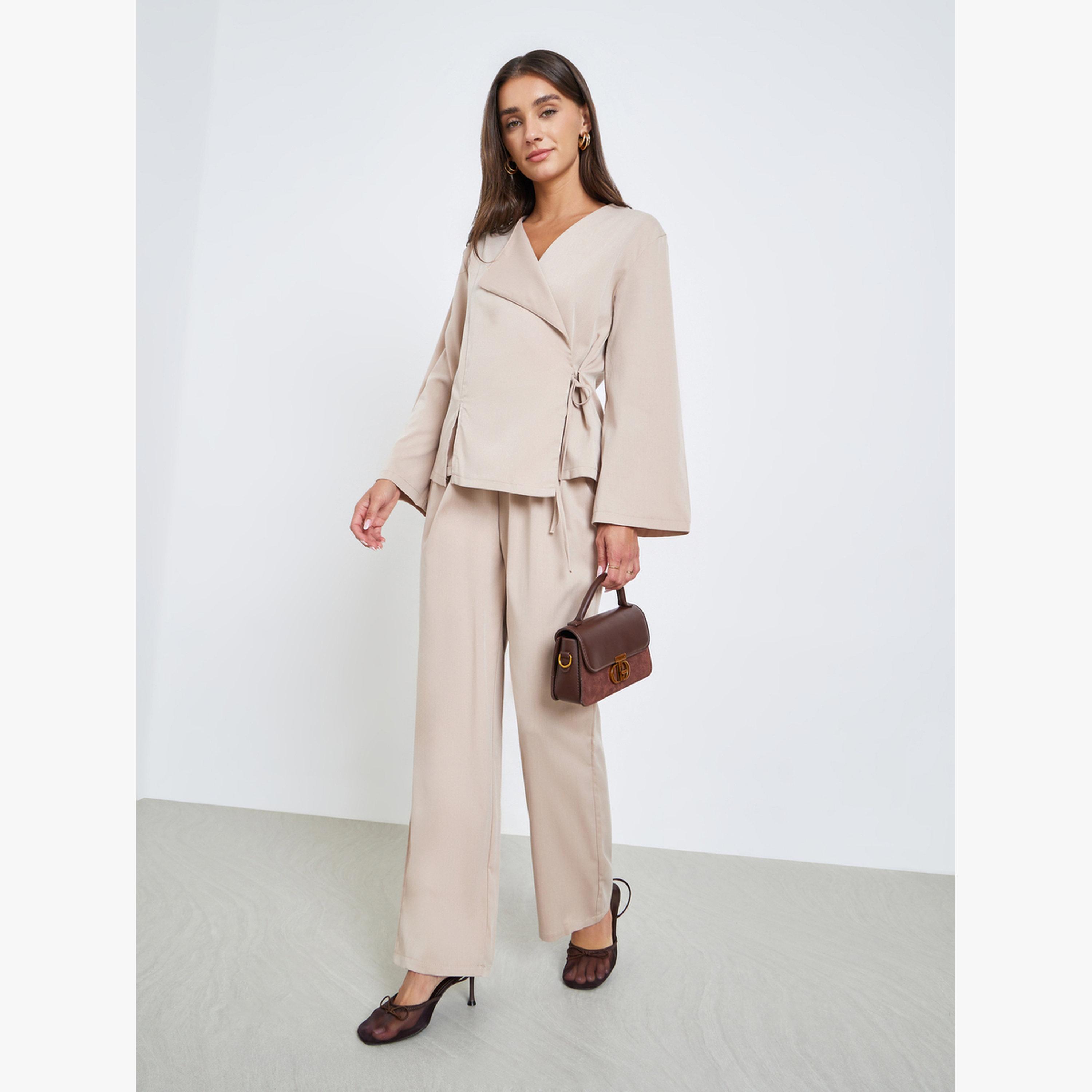 طقم منسق من بلوزة لف سادة وبنطال-women-clothing-coordsets-image-1