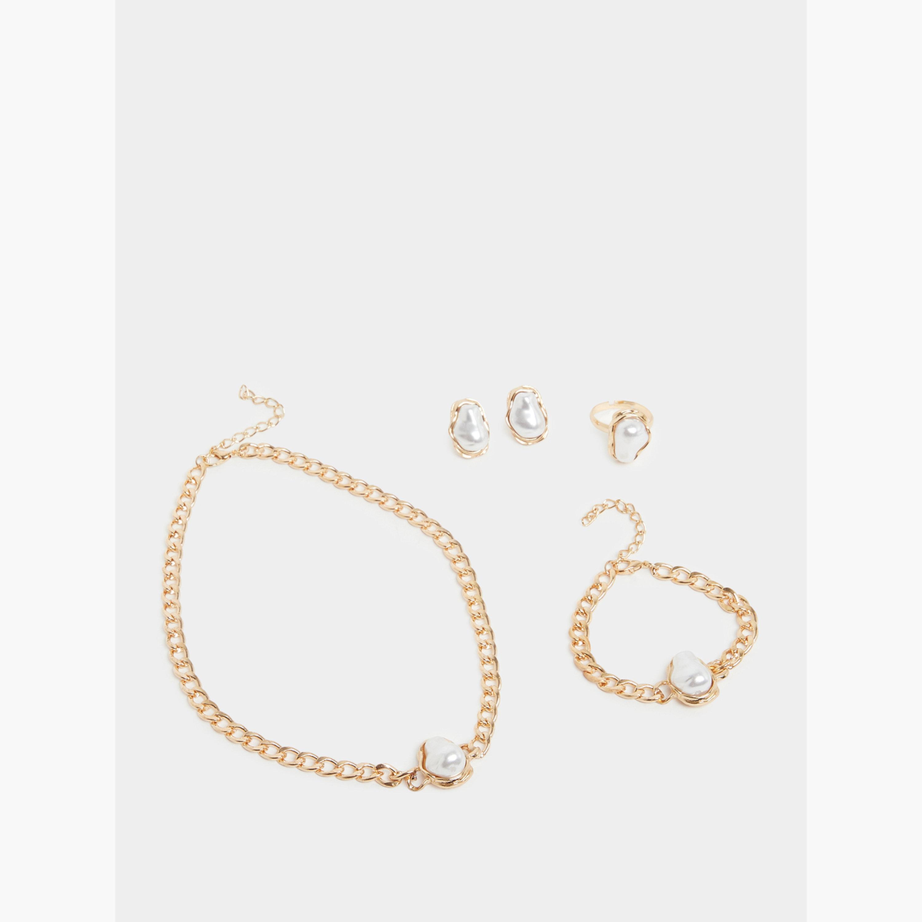 مجموعة من 4 عقد وسوار وخاتم وأقراط بسلسلة ذهبية-women-watchesandjewellery-jewellery-jewellerysets-image-1