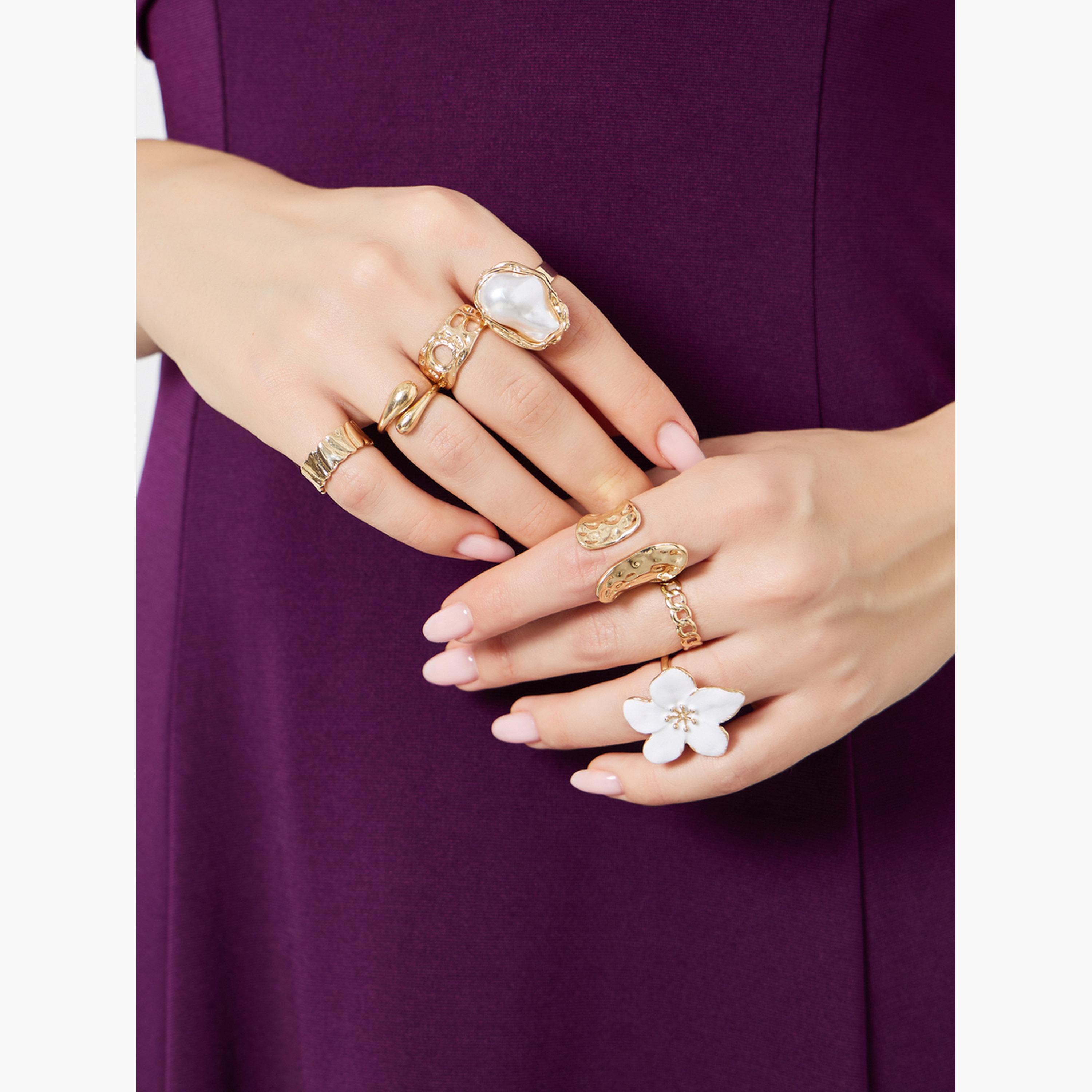 مجموعة من 7 خواتم يد متنوعة-women-watchesandjewellery-jewellery-rings-image-2