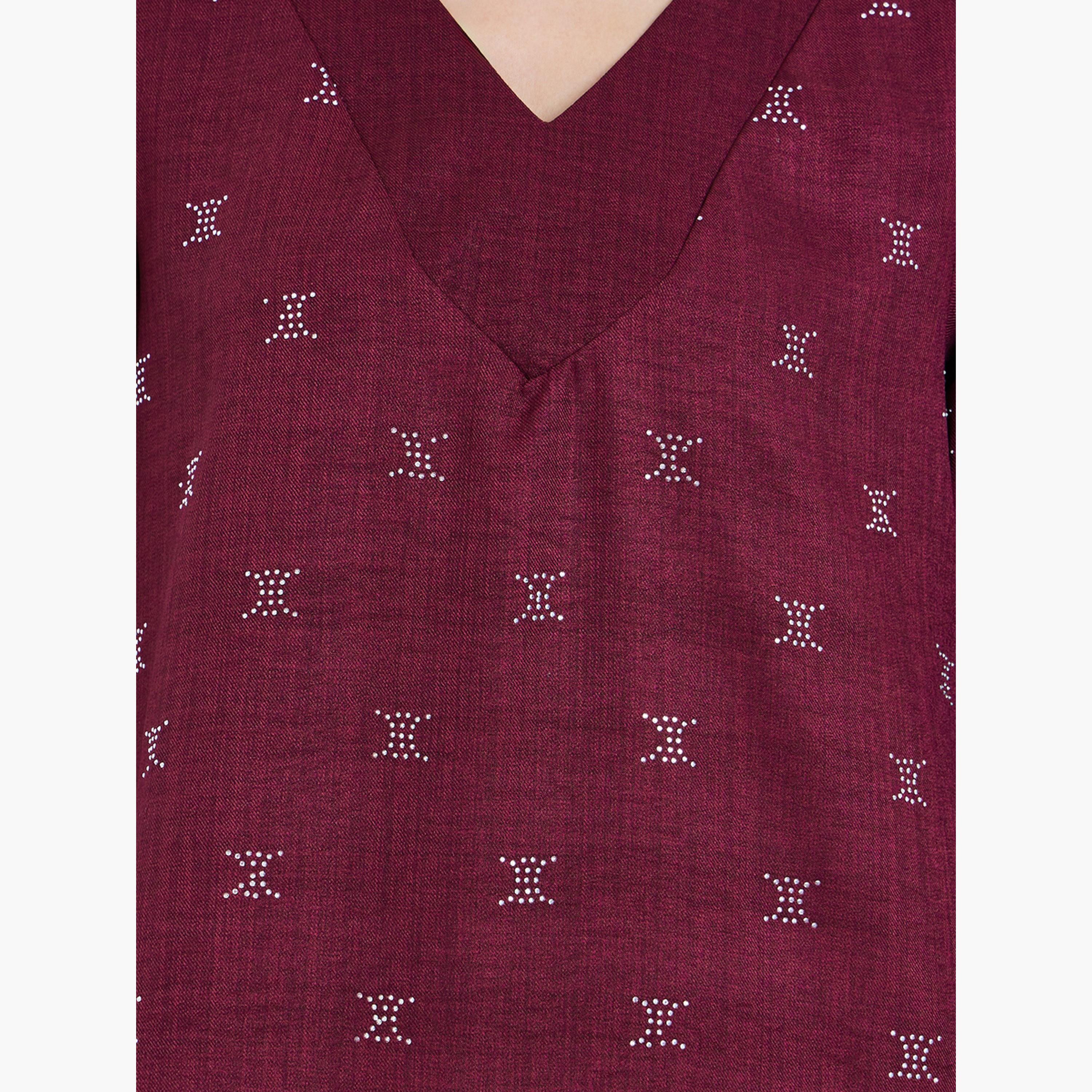 Amirah X Styli Women Burgundy Foil Print A-Line Jalabiya-women-arabicclothing-jalabiyas-image-4
