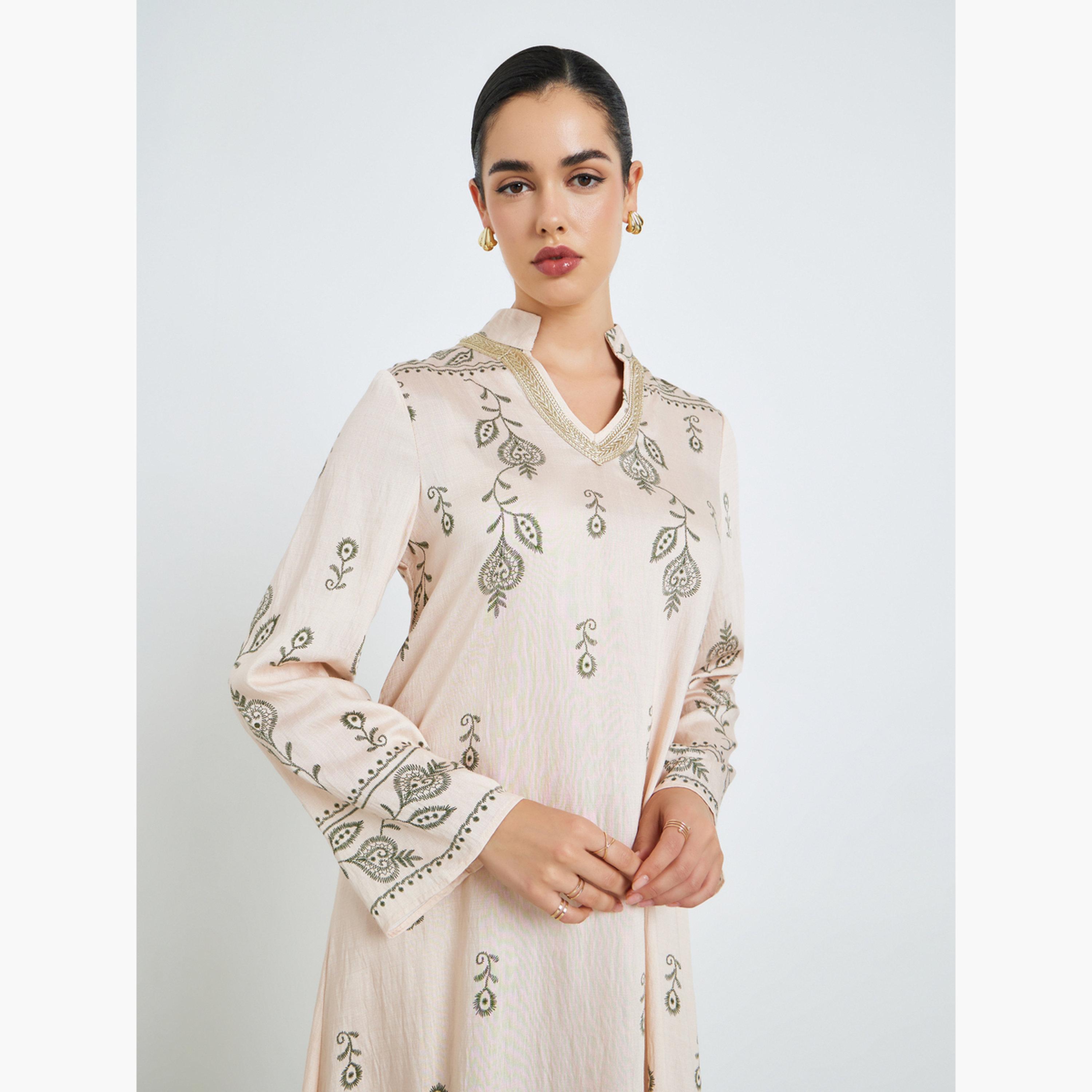 جلابية بتفاصيل مطرزة-women-arabicclothing-jalabiyas-image-2