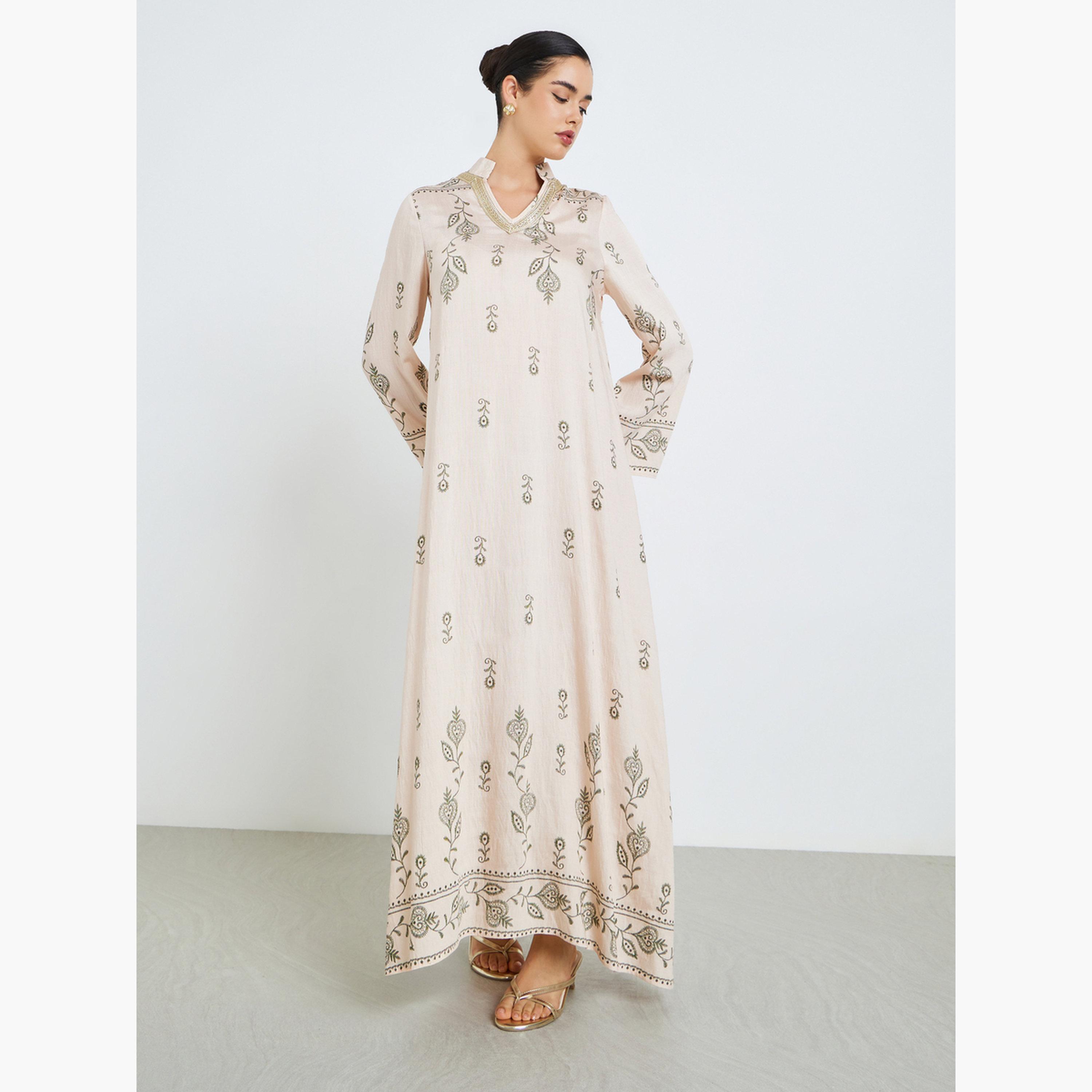 جلابية بتفاصيل مطرزة-women-arabicclothing-jalabiyas-image-3
