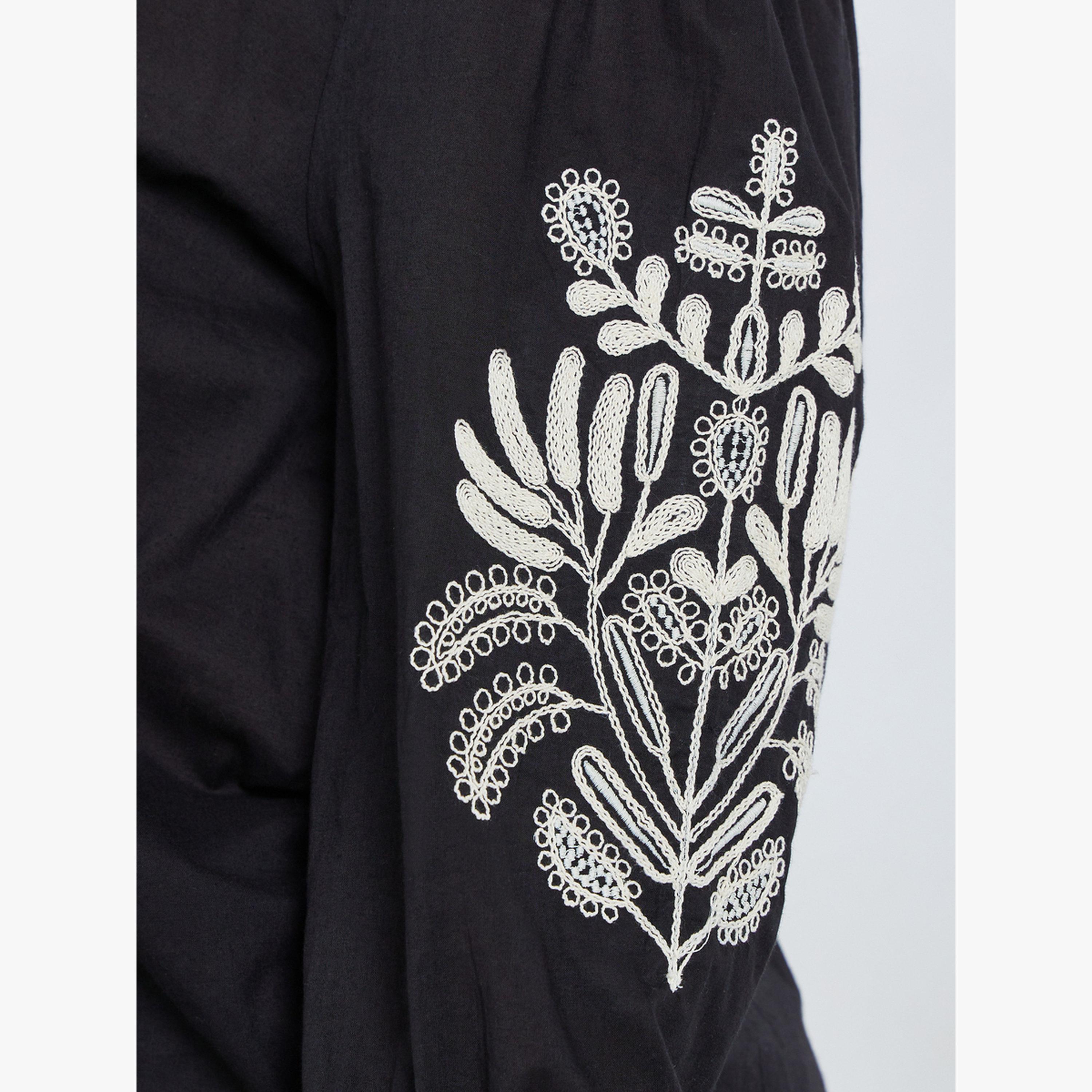 بلوزة مطرزة بأكمام طويلة مقاس كبير أسود-women-clothing-shirtsandblouses-blouses-image-6