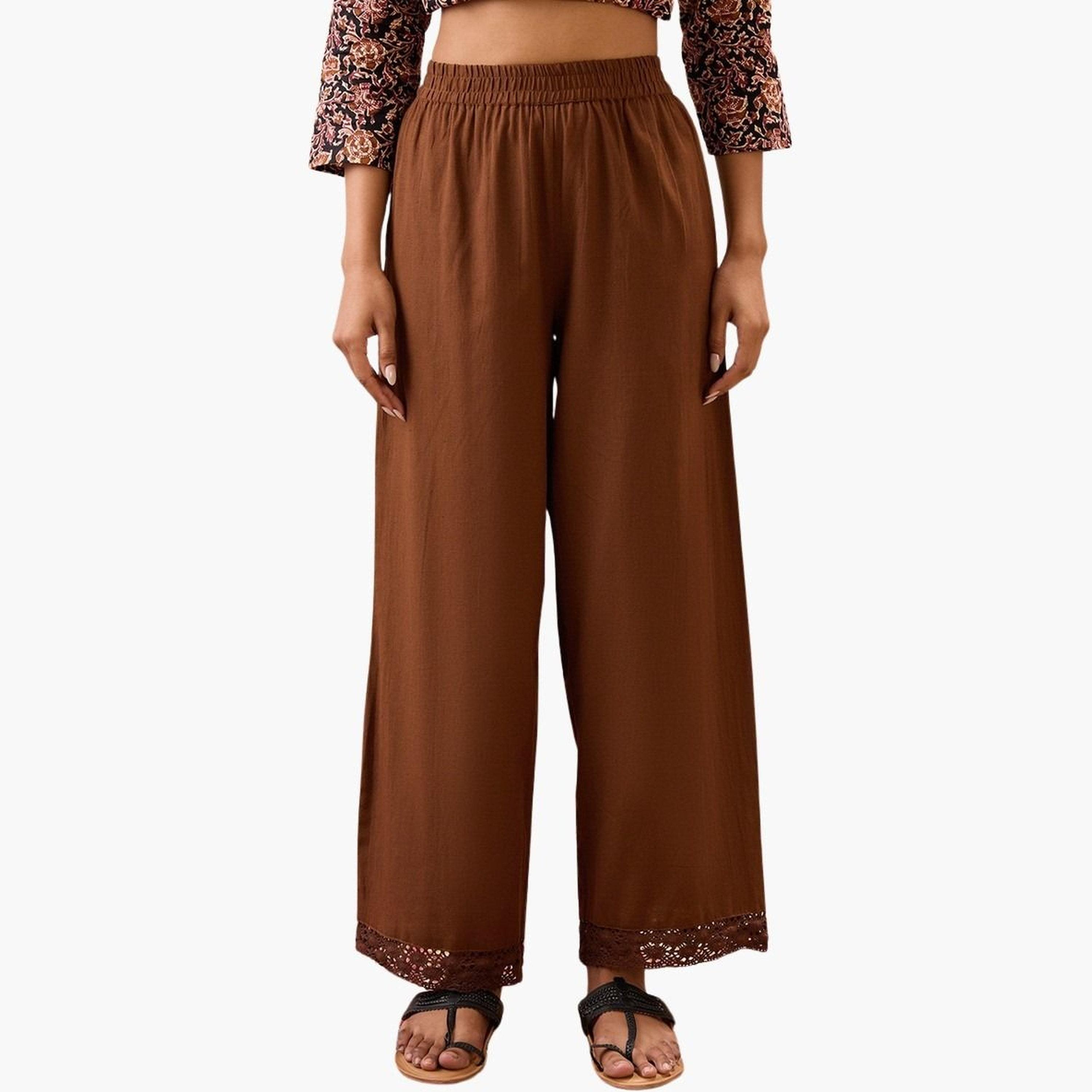 غلوبوس × ستايلي - بنطال بني سادة بخصر عالٍ وحاشية من الدانتيل وواسعة الساق للنساء-women-clothing-bottoms-trousers-image-1