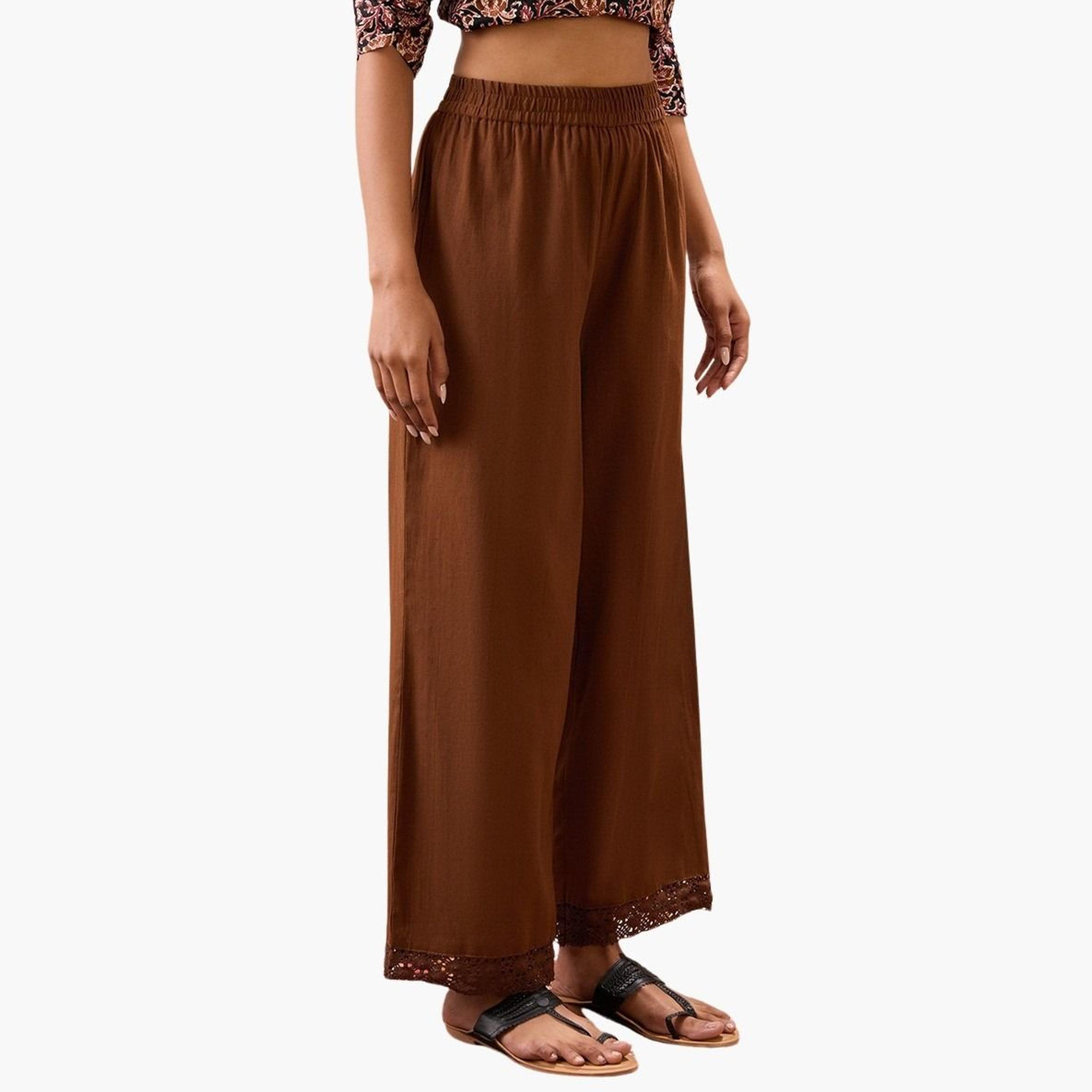غلوبوس × ستايلي - بنطال بني سادة بخصر عالٍ وحاشية من الدانتيل وواسعة الساق للنساء-women-clothing-bottoms-trousers-image-3