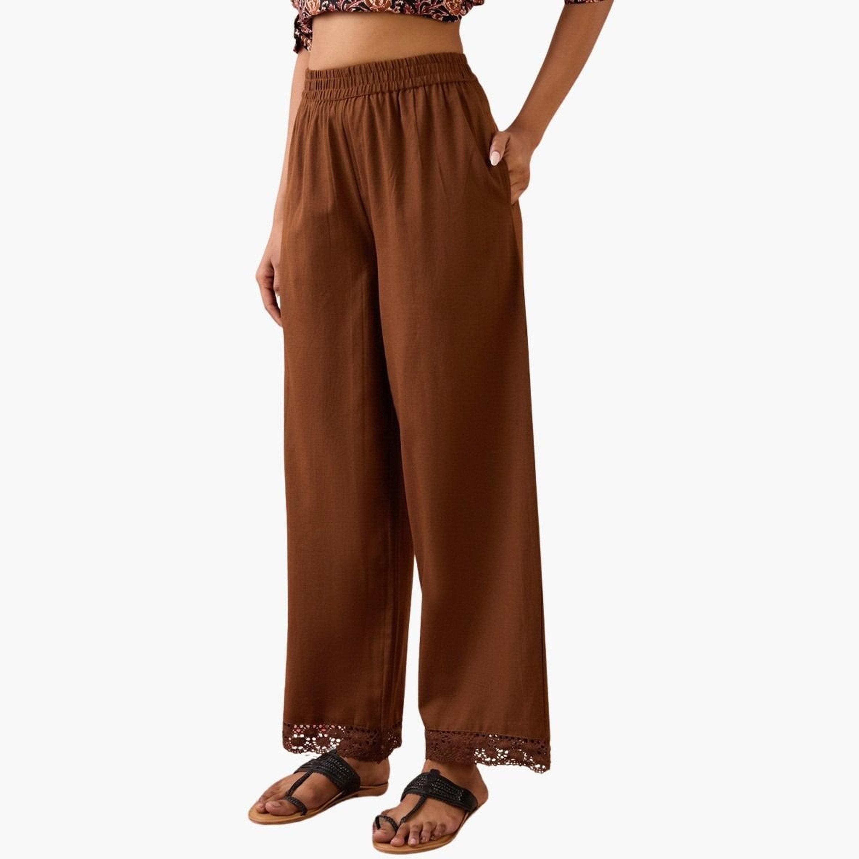 غلوبوس × ستايلي - بنطال بني سادة بخصر عالٍ وحاشية من الدانتيل وواسعة الساق للنساء-women-clothing-bottoms-trousers-image-4