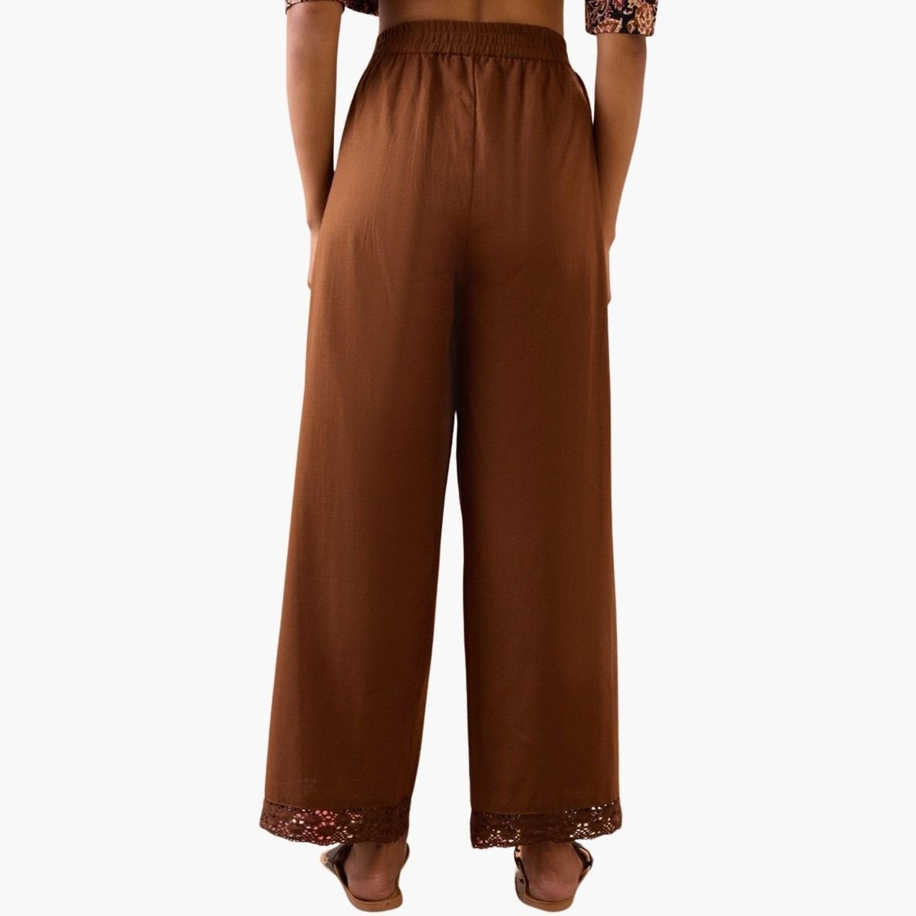 غلوبوس × ستايلي - بنطال بني سادة بخصر عالٍ وحاشية من الدانتيل وواسعة الساق للنساء-women-clothing-bottoms-trousers-image-5