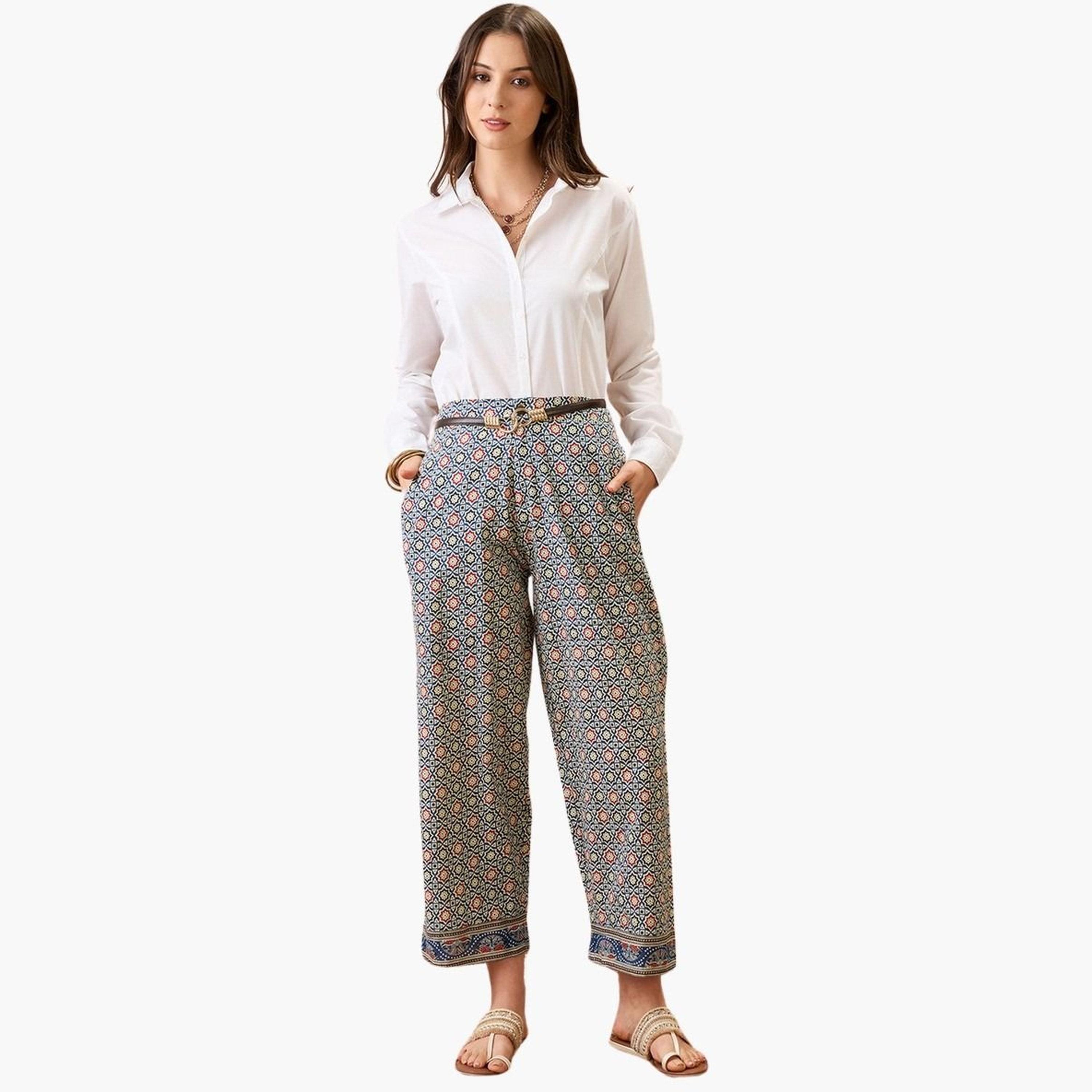 غلوبوس × ستايلي - بنطال مطبوع بقصة مستقيمة للنساء-women-clothing-bottoms-trousers-image-2