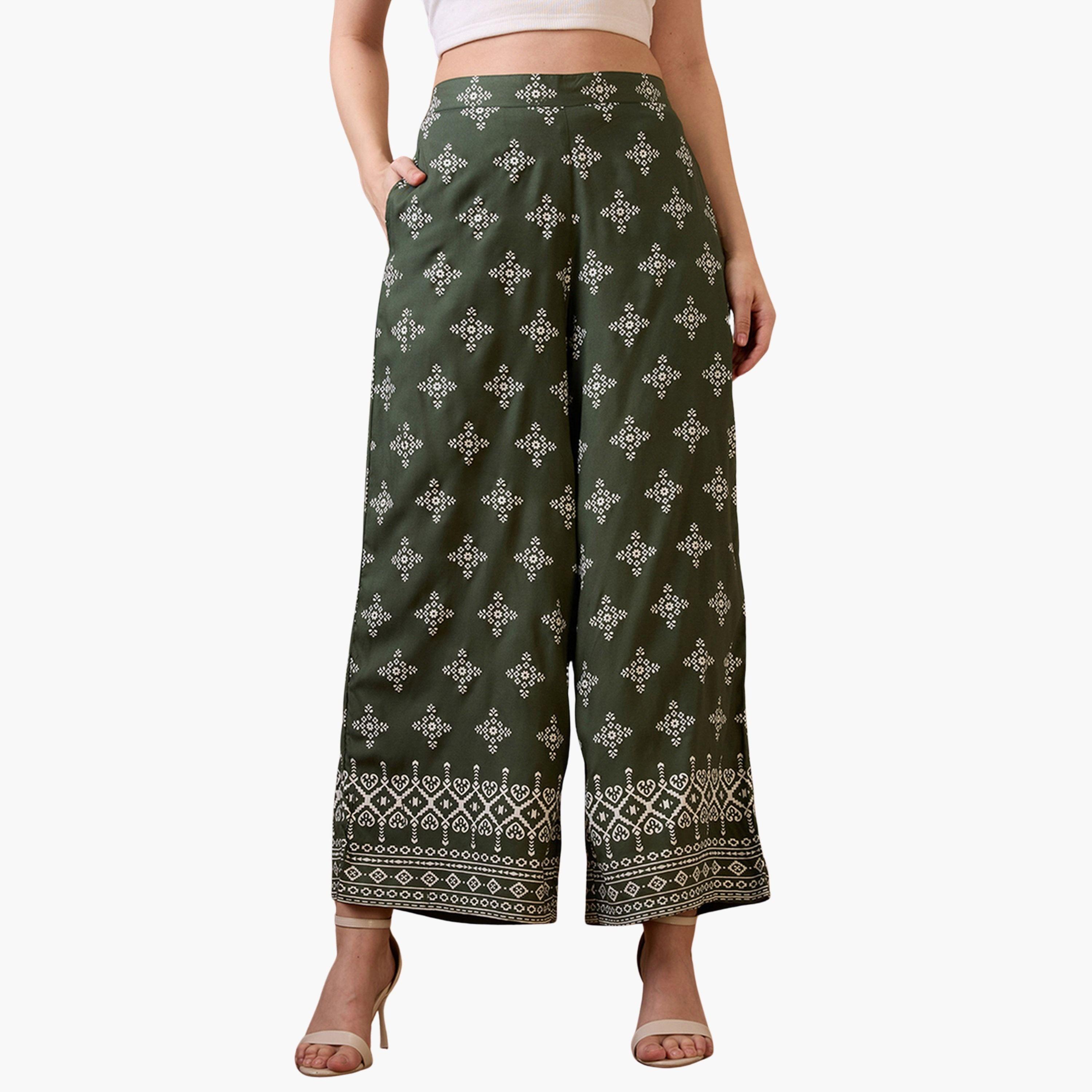 غلوبوص × ستايلي - بنطال نسائي واسع الساق بطبعة عرقية خضراء-women-clothing-bottoms-trousers-image-1