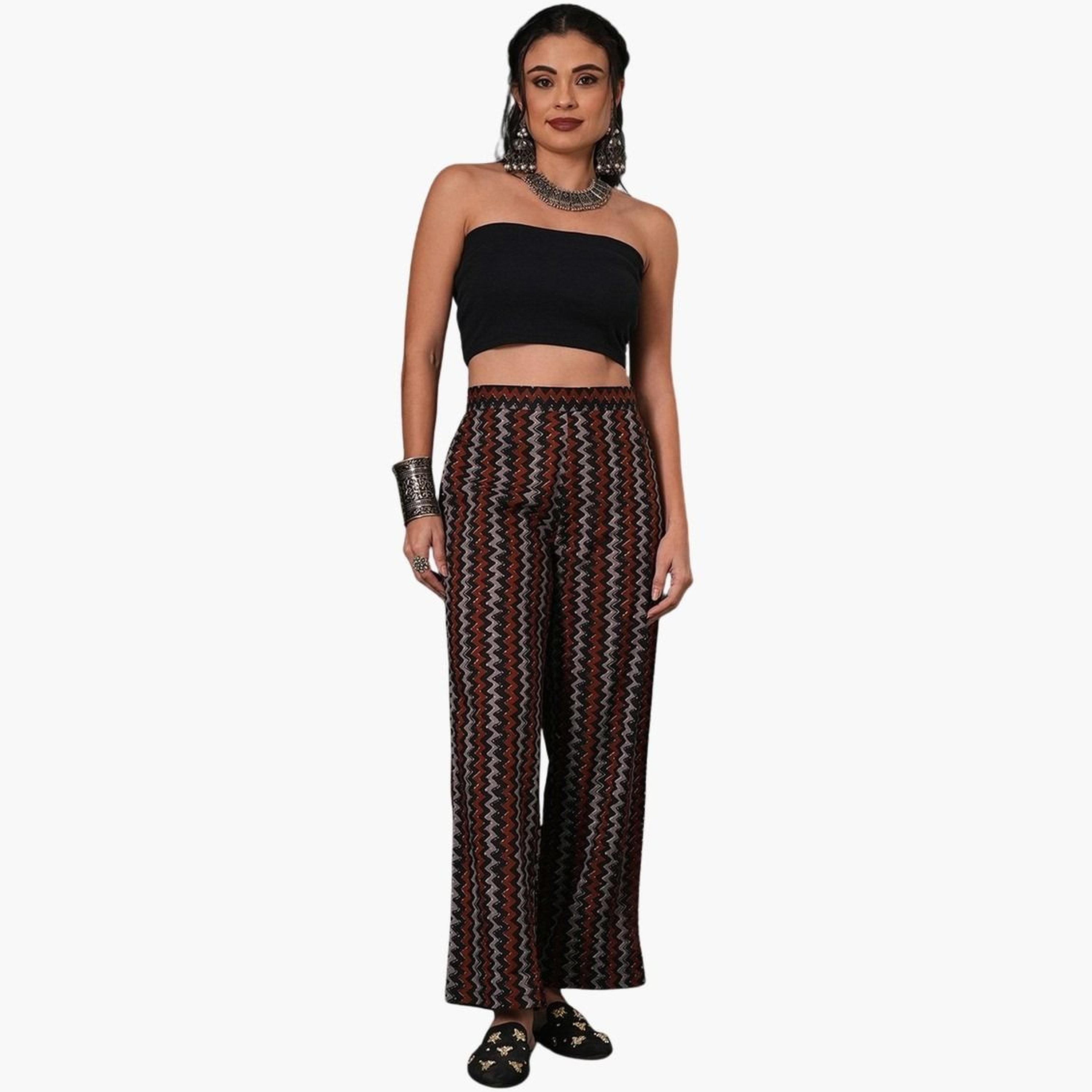 غلوبوس × ستايلي - بنطال قطني أسود بقصّة مستقيمة وطبعة شيفرون للنساء-women-clothing-bottoms-trousers-image-2