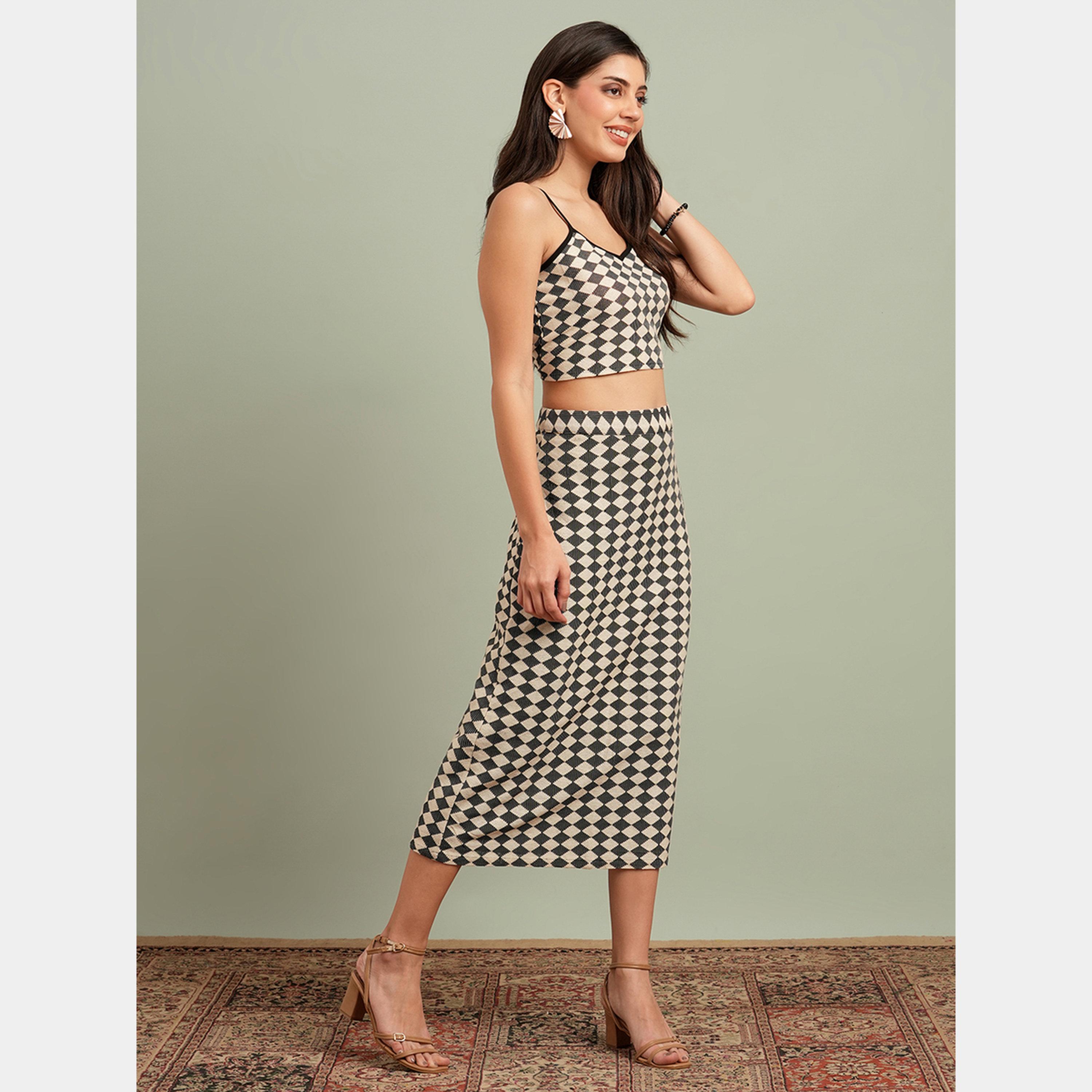 Globus X Styli Chic Diamond Pattern Knit Crop Top and Skirt Co-Ords-women-clothing-coordsets-image-6