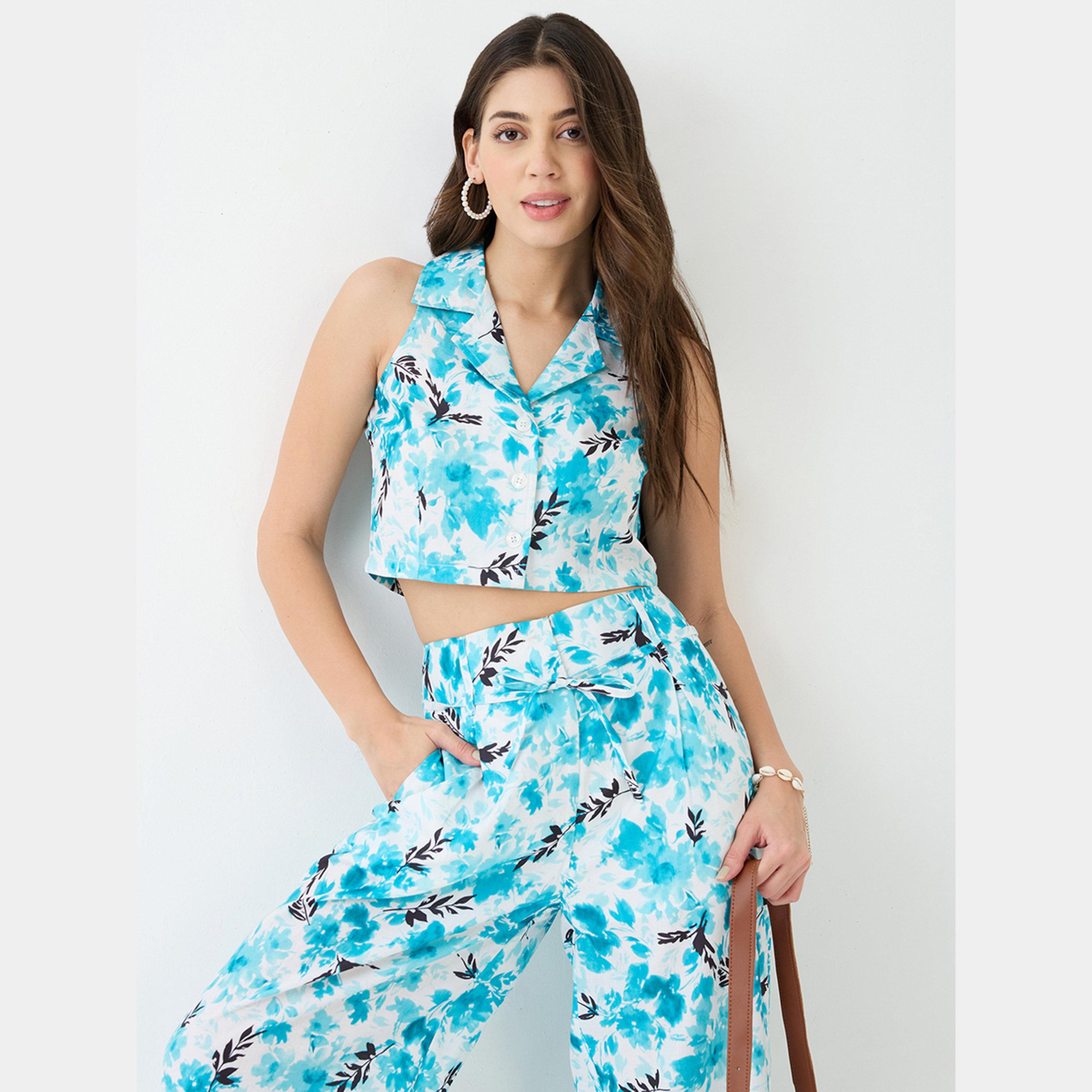 غلوبوص × ستايلي - قميص قصير بطبعة زهور زرقاء وبنطال واسع الساق-women-clothing-coordsets-image-2