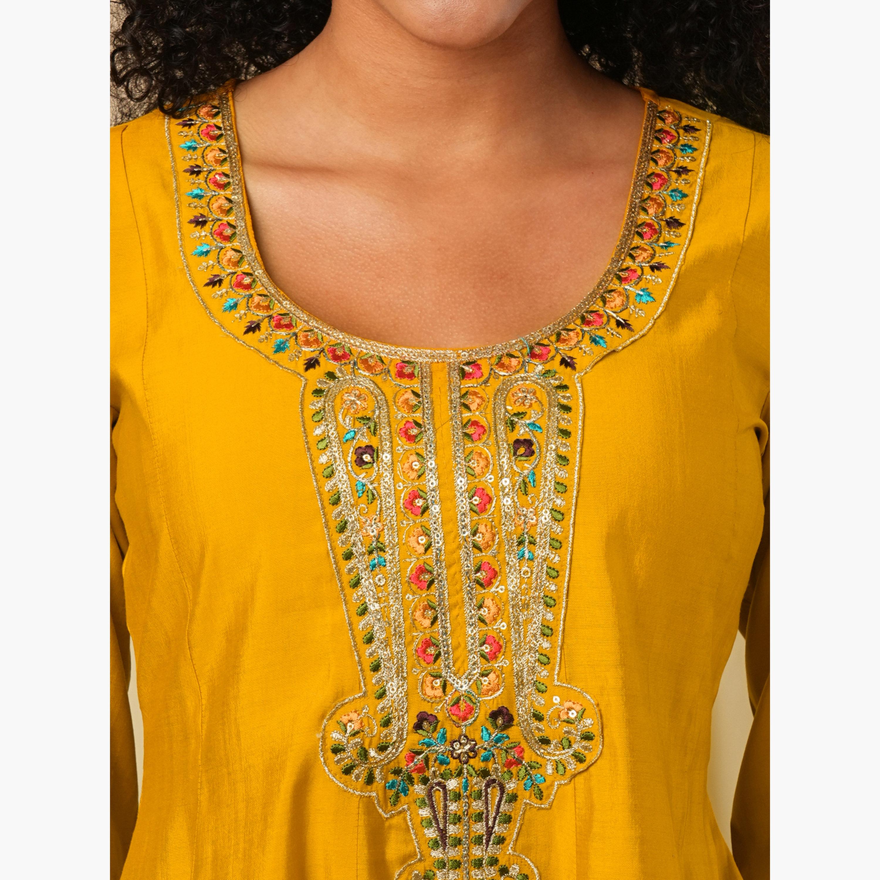 Globus X Styli Sequined Embroidered Yoke Peplum Top and Dhoti Pants Fusion Co-Ords-women-clothing-coordsets-image-6
