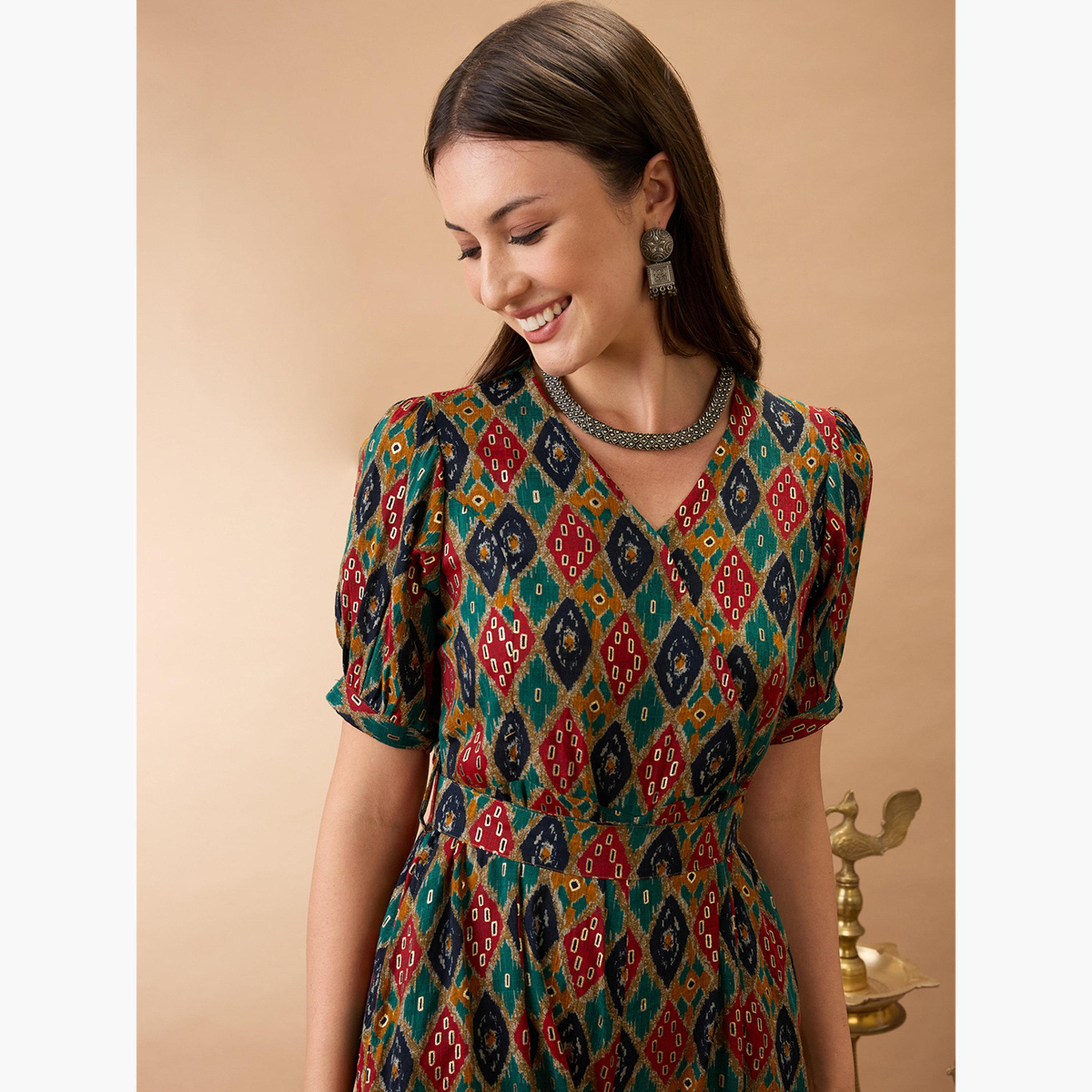 غلوبوص × ستايلي - جمبسوت واسع الساق بطبعة زخارف عرقية-women-clothing-jumpsuits-image-5