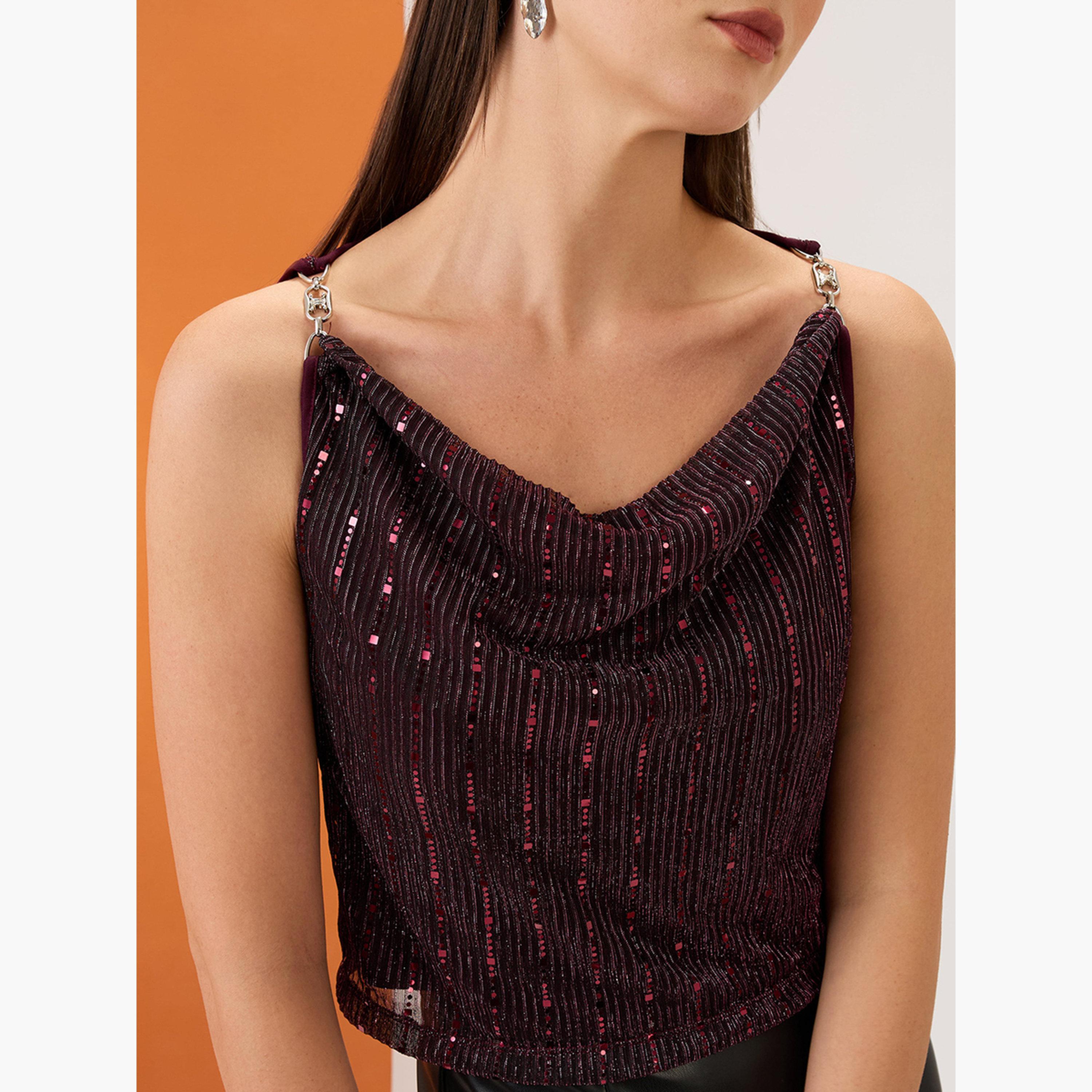 غلوبوص × ستايلي - بلوزة نسائية برقبة دائرية من الترتر وأشرطة لون نبيذي-women-clothing-shirtsandblouses-blouses-image-4