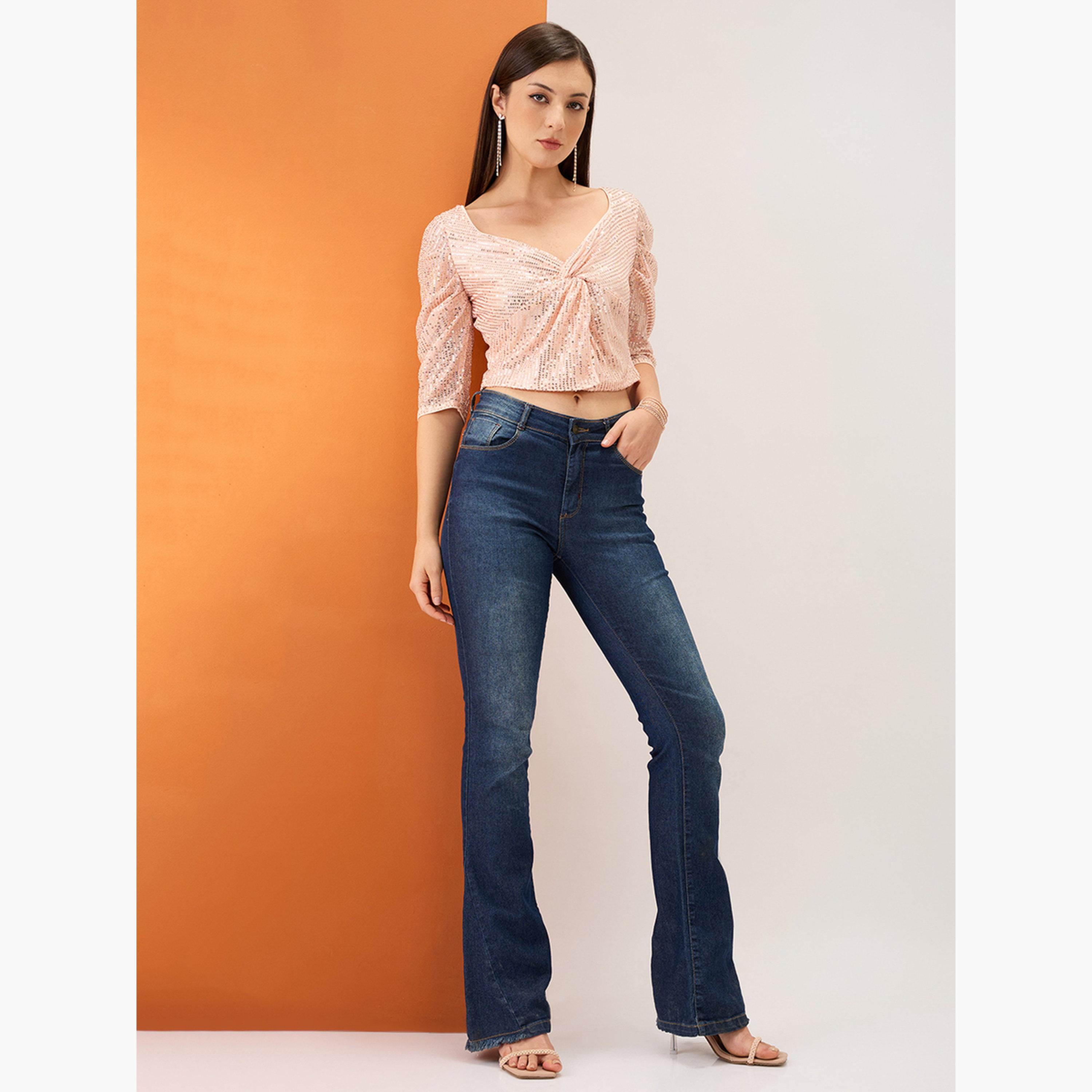 غلوبوص × ستايلي - بلوزة نسائية قصيرة باللون البيج مع أكمام على شكل قلب مزينة بالترتر-women-clothing-shirtsandblouses-blouses-image-2