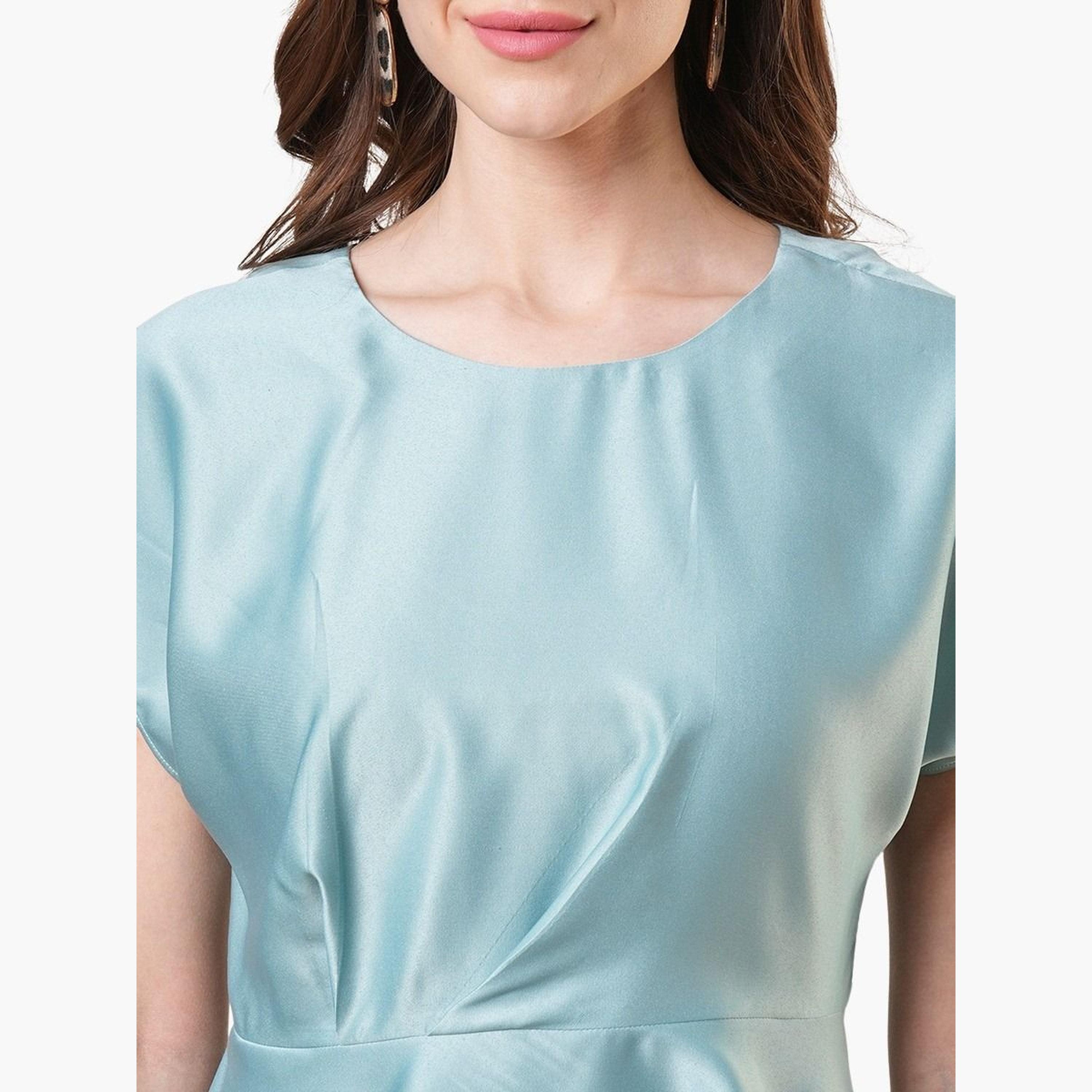 غلوبوس × ستايلي - بلوزة بيبلوم بأكمام طويلة من الساتان الأخضر للنساء-women-clothing-tshirts-image-4