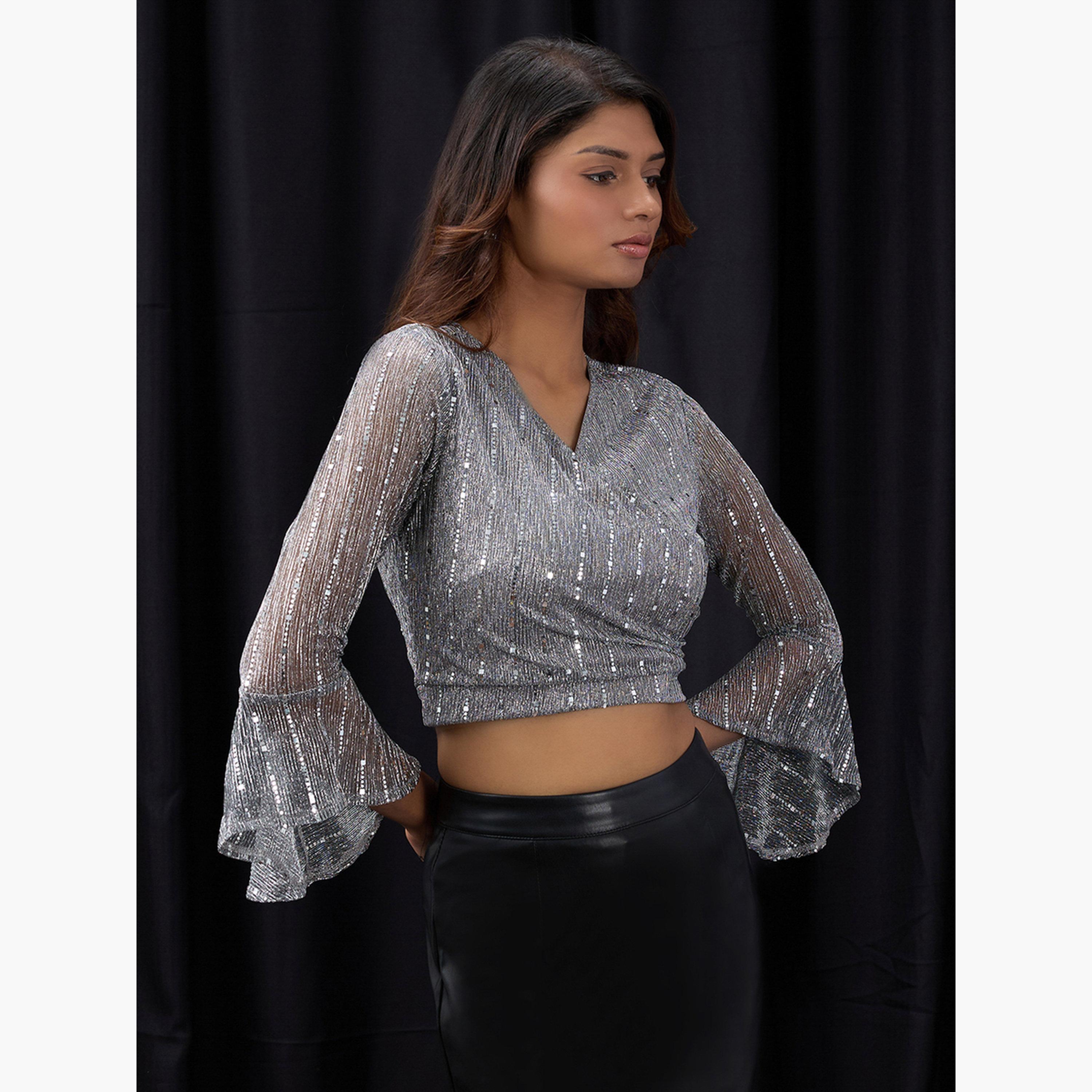 غلوبوص × ستايلي - بلوزة نسائية قصيرة رمادية بأكمام واسعة ومزينة-women-clothing-shirtsandblouses-blouses-image-3