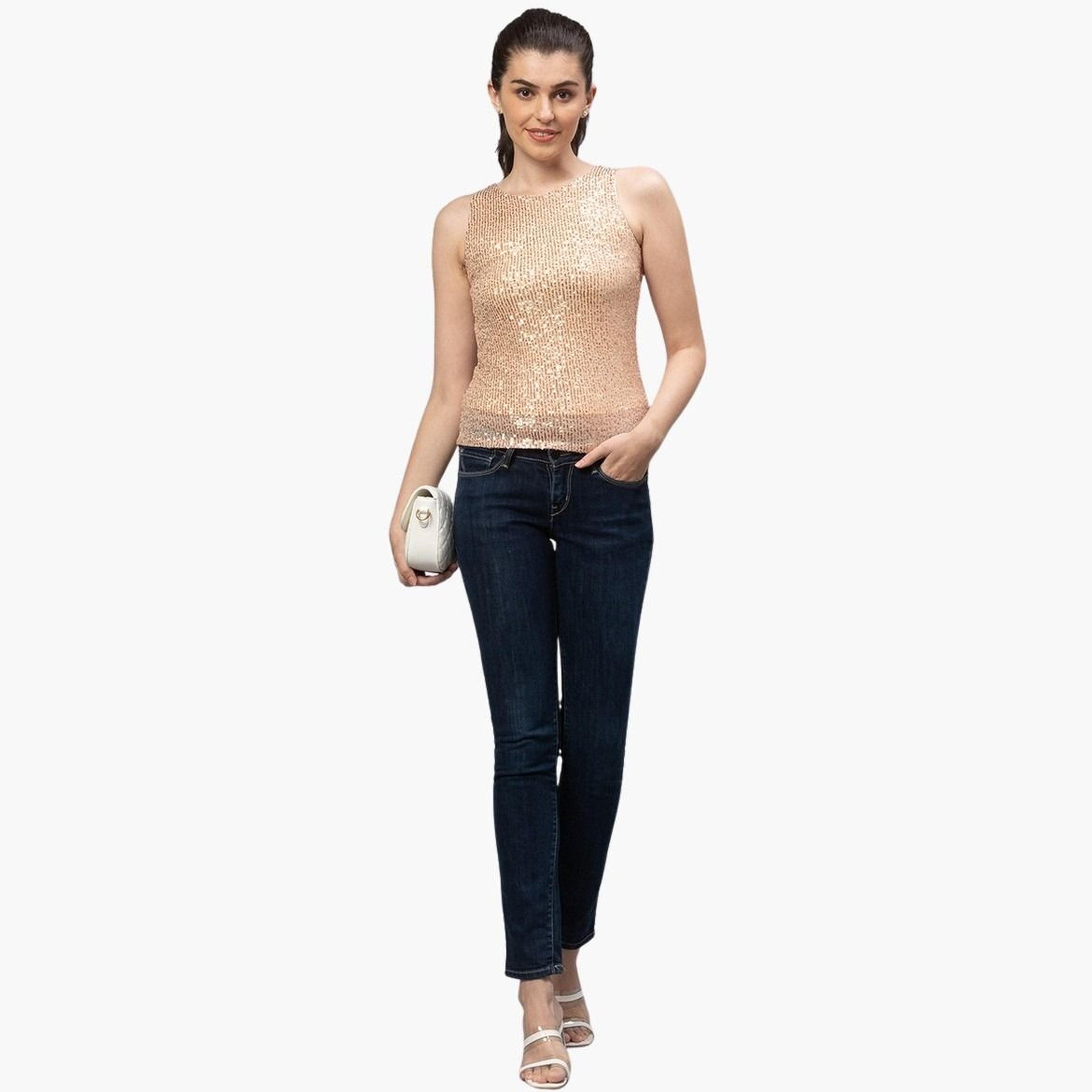 غلوبوس × ستايلي - بلوزة ذهبية مزينة برقبة دائرية للنساء-women-clothing-tshirts-image-2