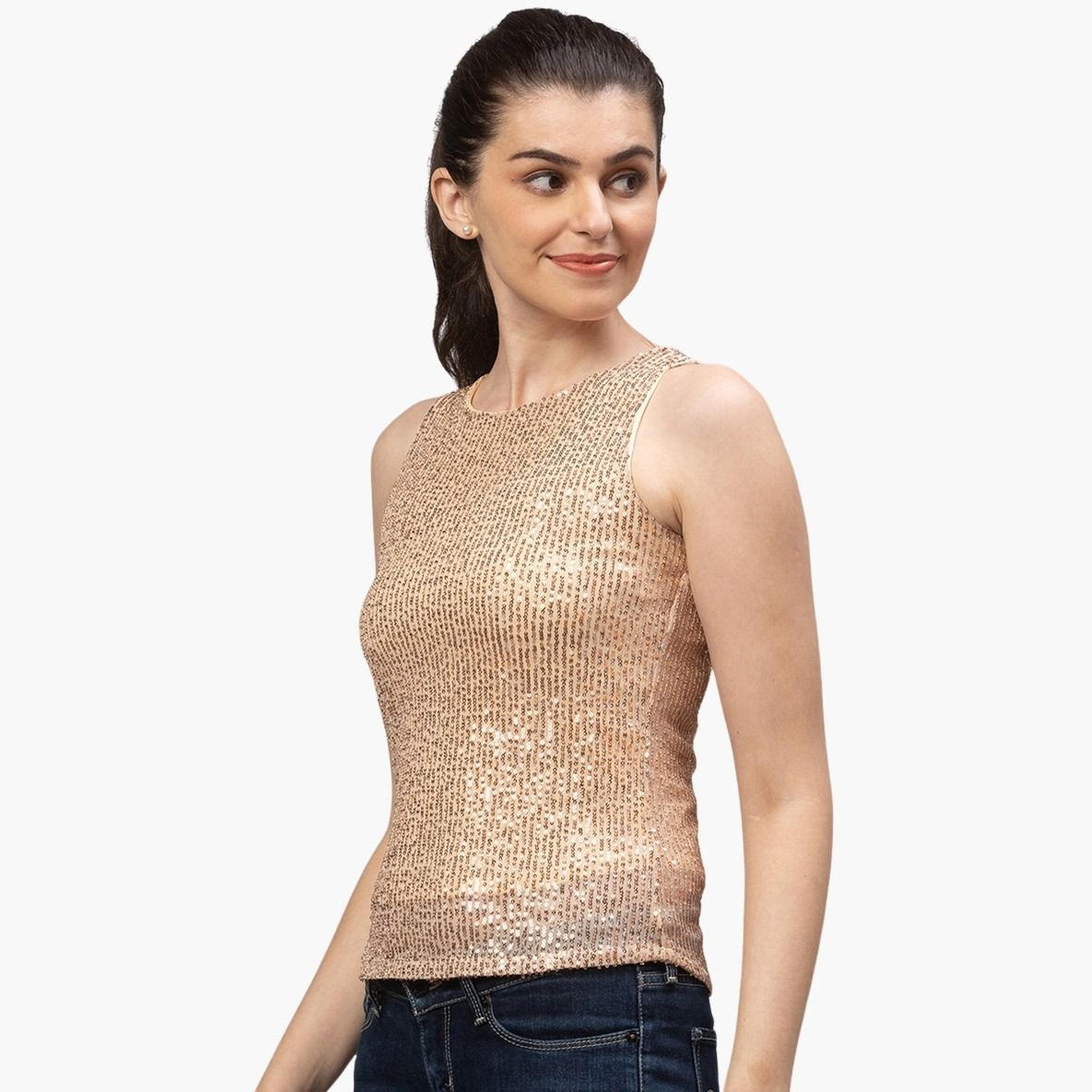 غلوبوس × ستايلي - بلوزة ذهبية مزينة برقبة دائرية للنساء-women-clothing-tshirts-image-4