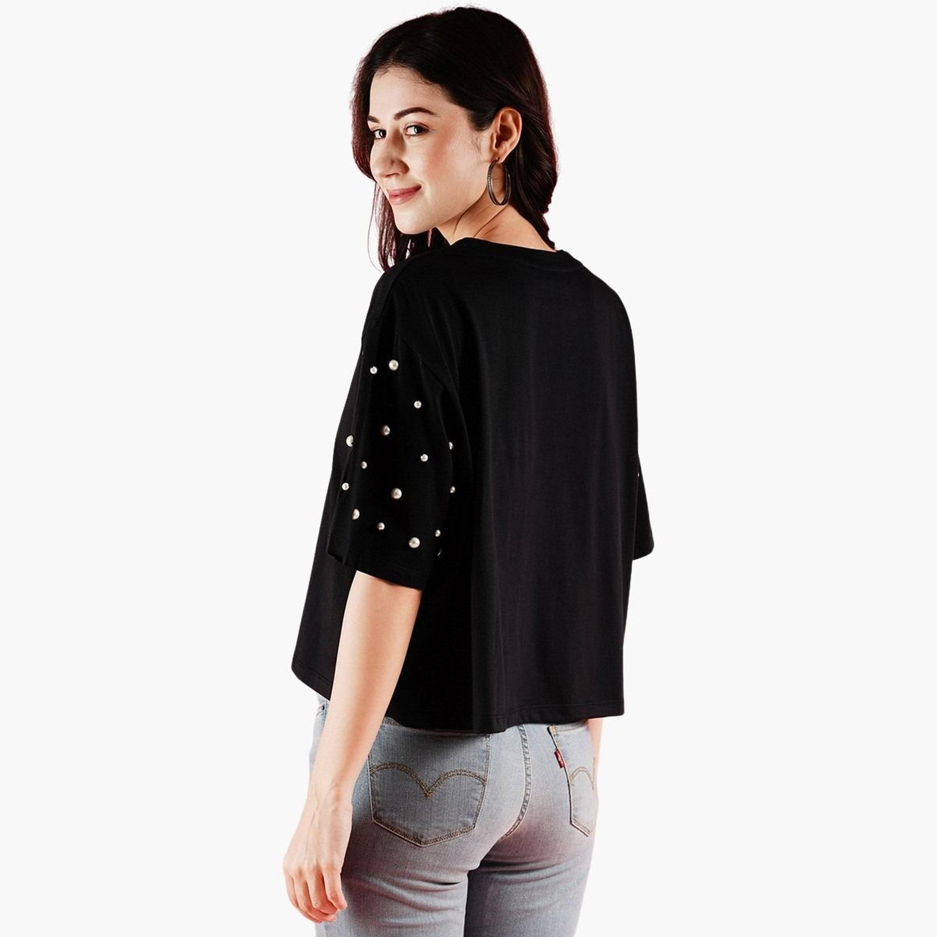 غلوبوس × ستايلي - تي شيرت أسود مرصع بشعار مطبوع للنساء-women-clothing-tshirts-image-3