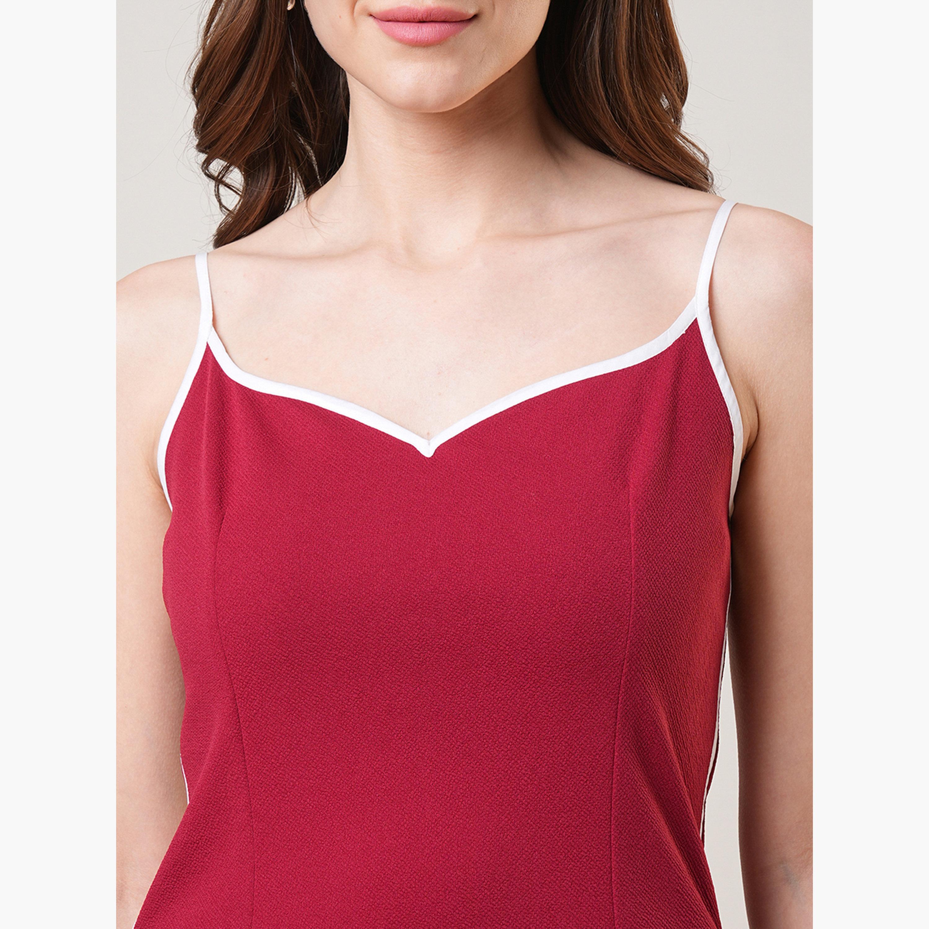 غلوبوص × ستايلي - بلوزة نسائية بأشرطة رقبة على شكل قلب لون مارون-women-clothing-tshirts-image-4
