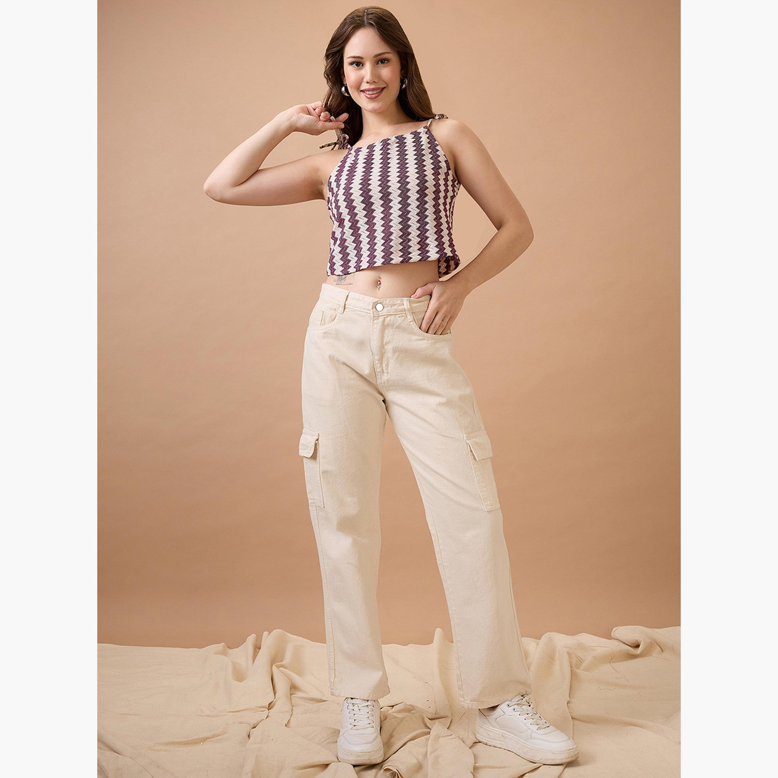 غلوبوص × ستايلي - بلوزة قصيرة بأشرطة كروشيه لون مارون-women-clothing-tshirts-image-2