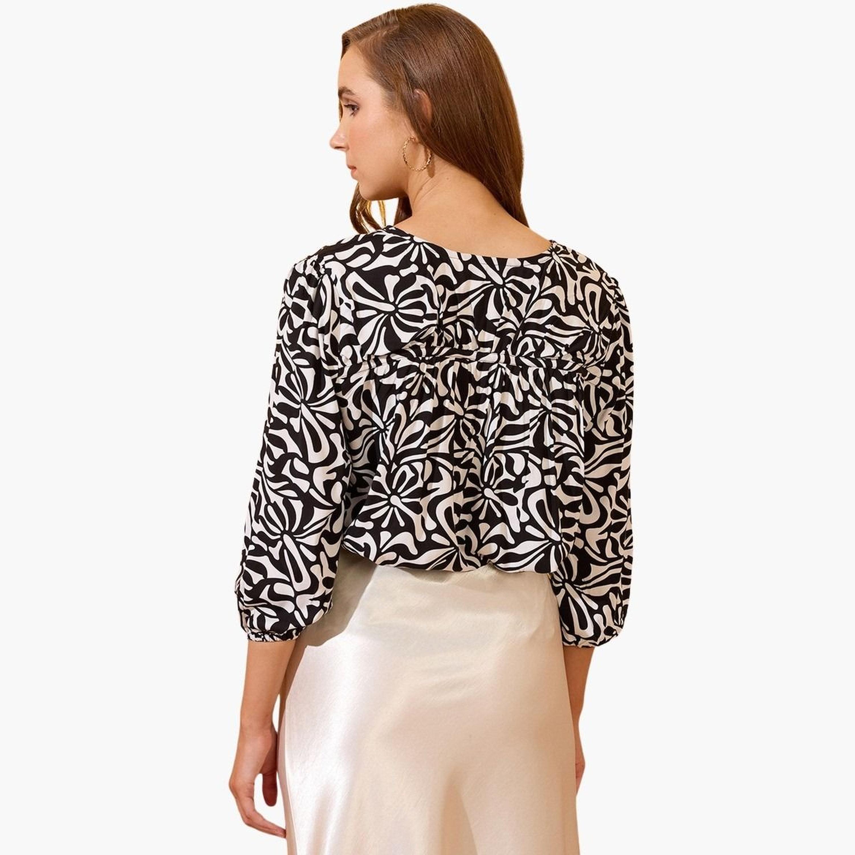 Globus X Styli Women Black V-Neck Abstract Print Top-women-clothing-tshirts-image-3