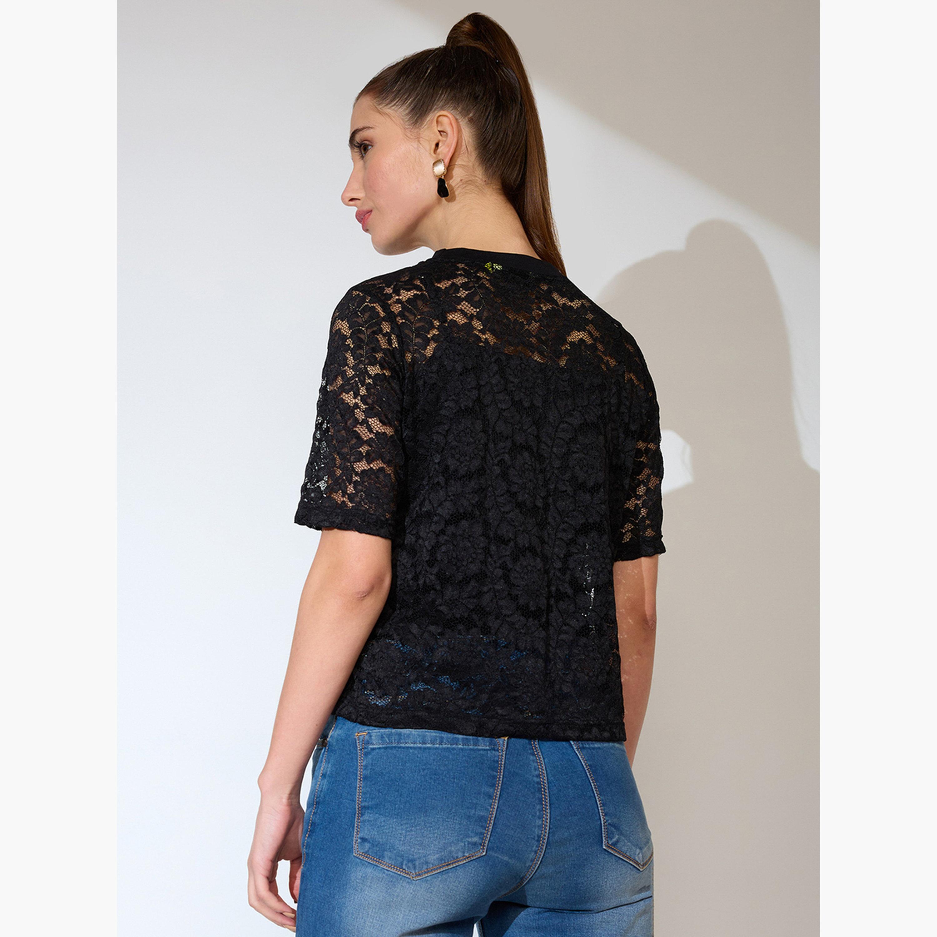 غلوبوس × ستايلي - بلوزة دانتيل زهرية برقبة دائرية باللون الأسود للنساء-women-clothing-tshirts-image-3