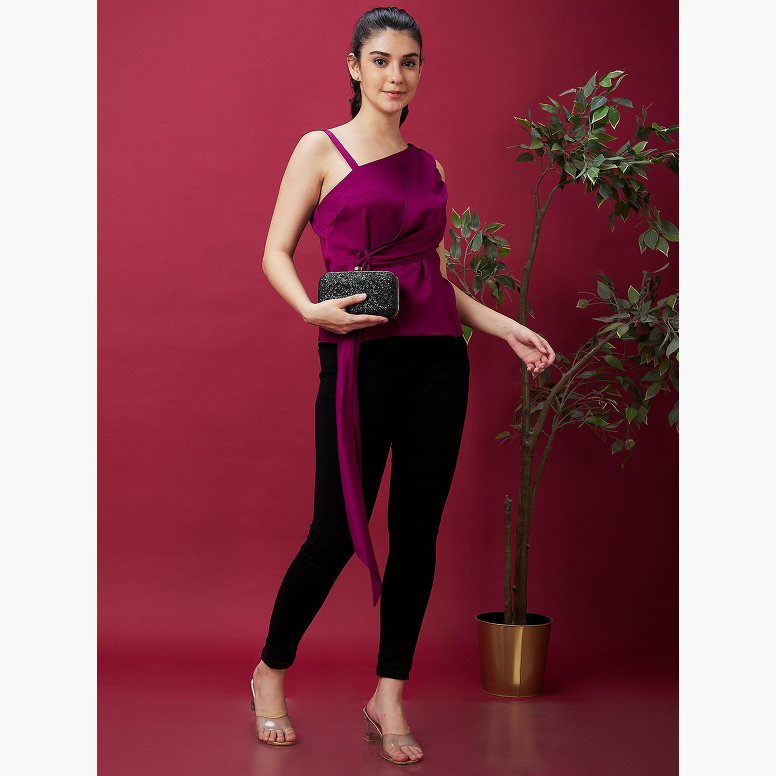 غلوبوص × ستايلي - بلوزة نسائية ذات أشرطة بلون النبيذ وكتف واحد-women-clothing-shirtsandblouses-blouses-image-5