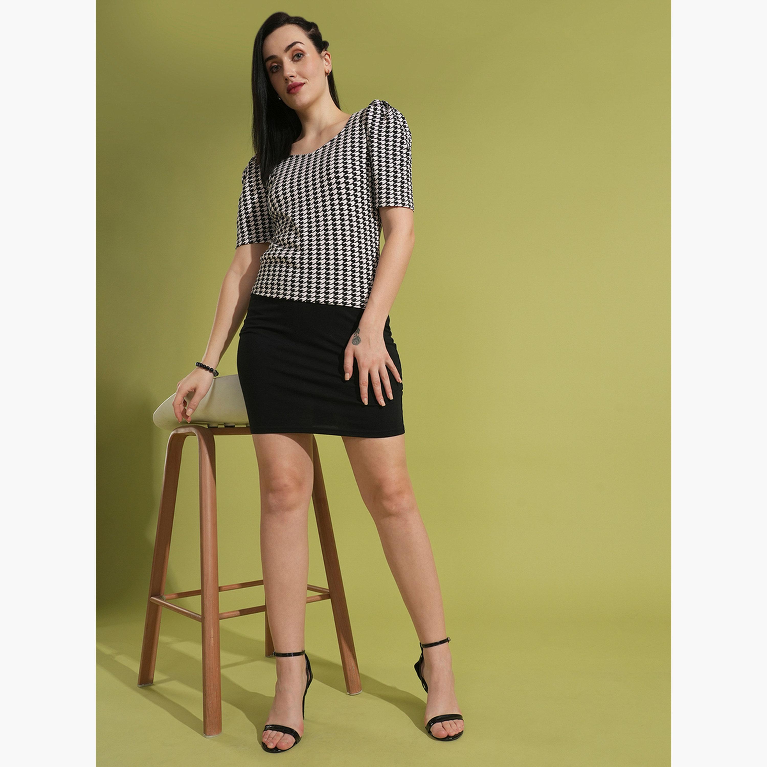 Globus X Styli Black Houndstooth Print Sweetheart Neck Top-women-clothing-tshirts-image-2