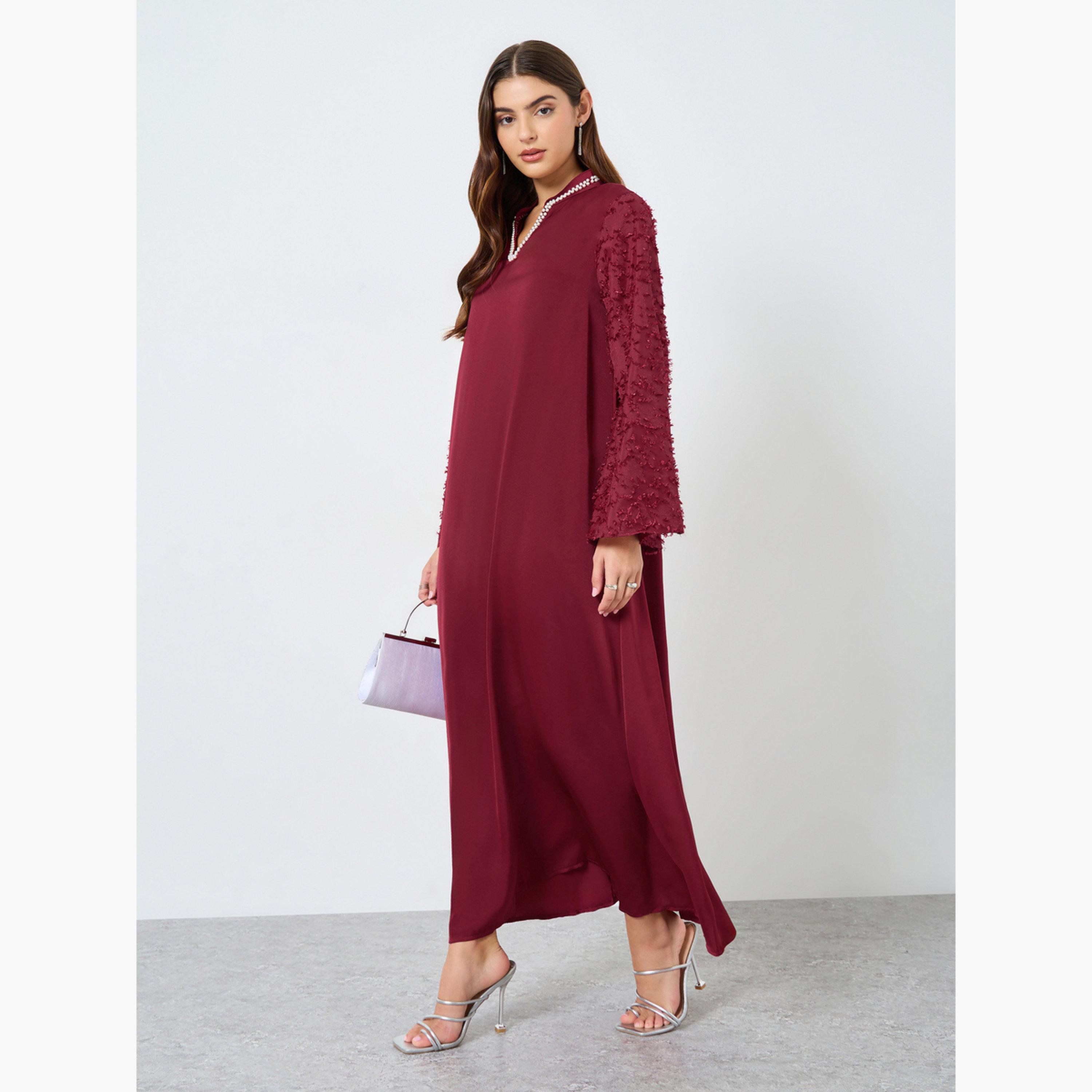 كينلي × ستايلي - جلابية برغندي مزينة باللؤلؤ الصناعي-women-arabicclothing-jalabiyas-image-1