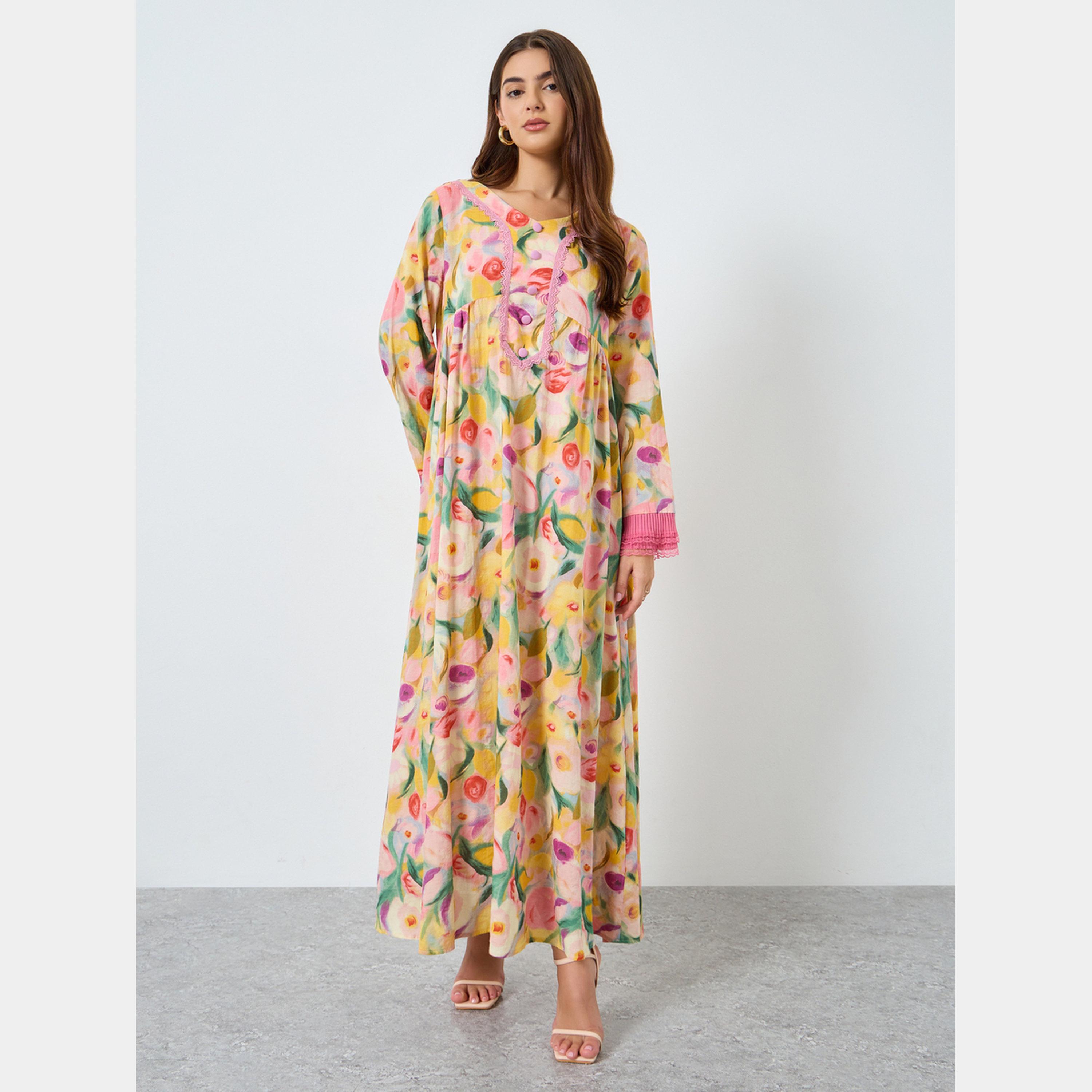 كينلي × ستايلي - فستان ماكسي نسائي برقبة دائرية وتفاصيل دانتيل طباعة الورود-women-clothing-dresses-image-1