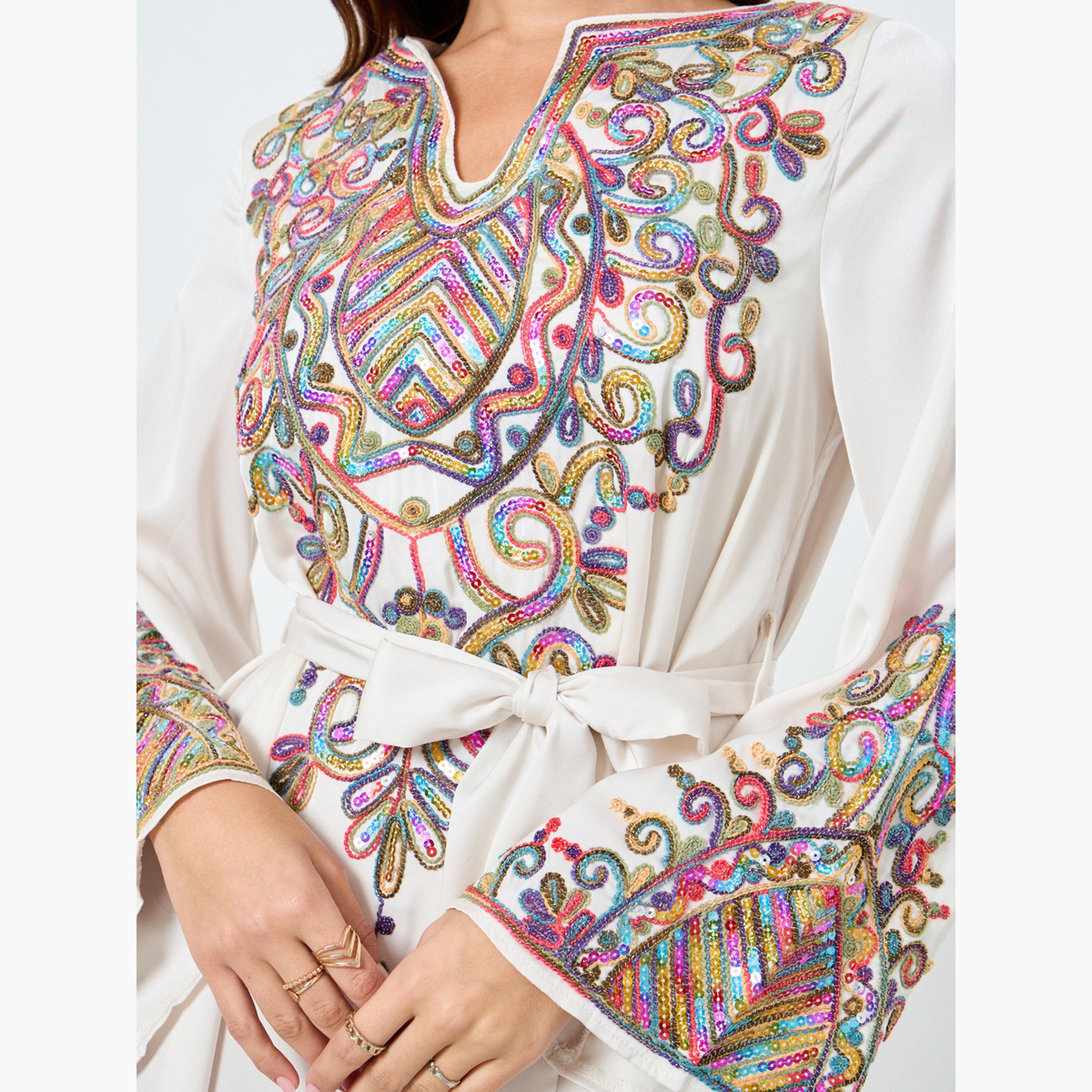 كينلي × ستايلي - جلابية مزينة بالترتر وحزام وأكمام طويلة-women-arabicclothing-jalabiyas-image-3
