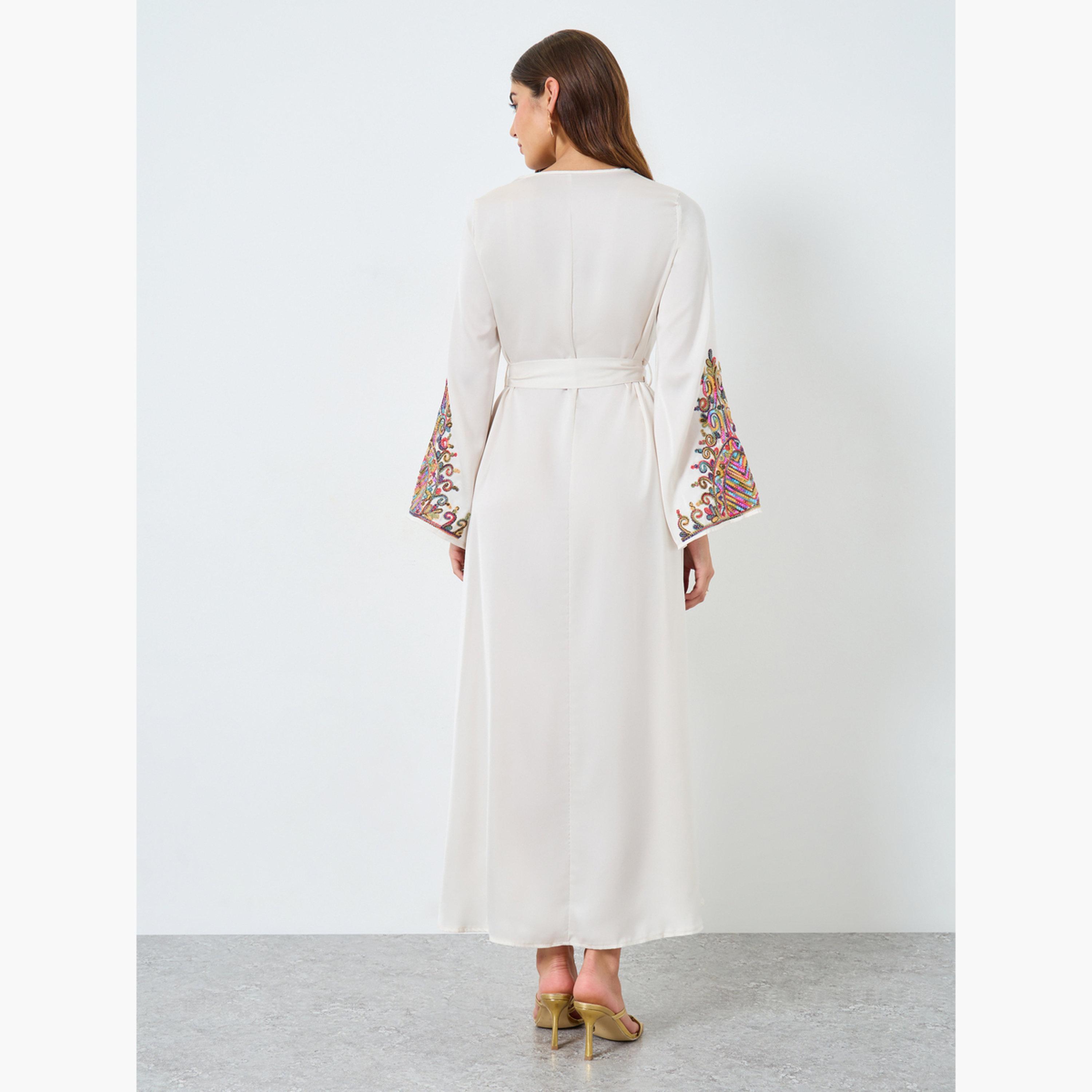 كينلي × ستايلي - جلابية مزينة بالترتر وحزام وأكمام طويلة-women-arabicclothing-jalabiyas-image-4