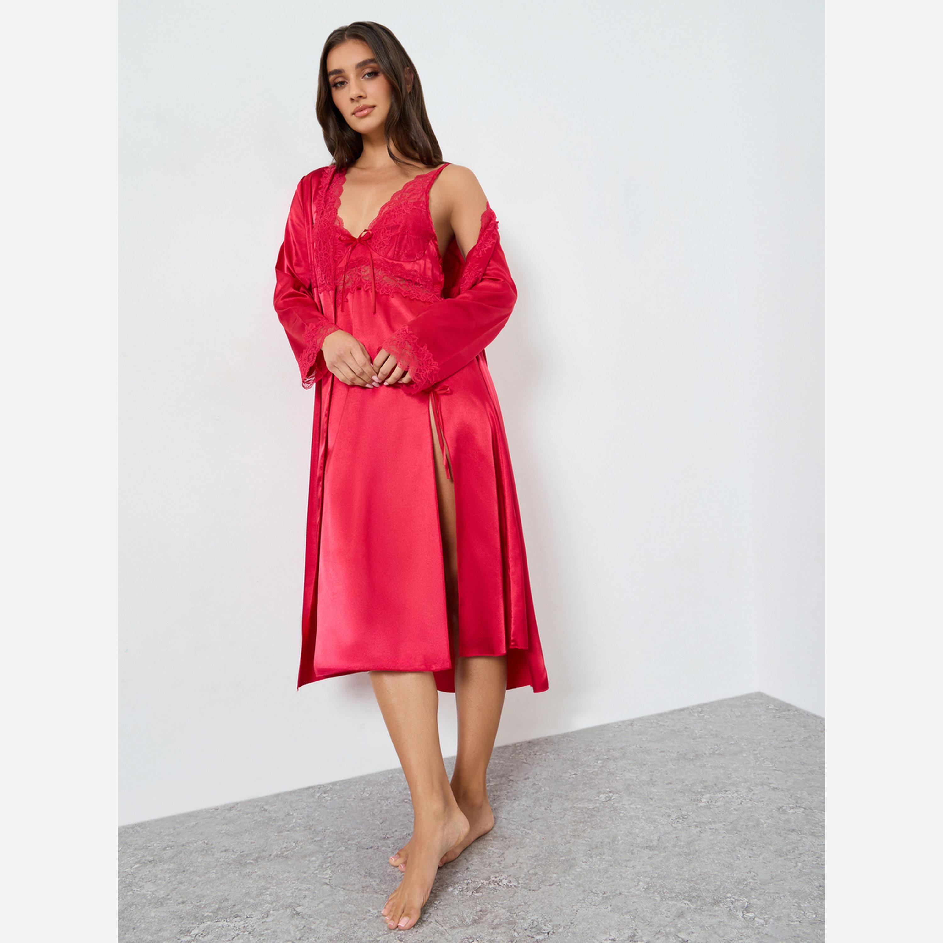 تيك تو - طقم روب نوم وقميص نوم ساتان لون أحمر-women-clothing-nightwear-robes-image-2