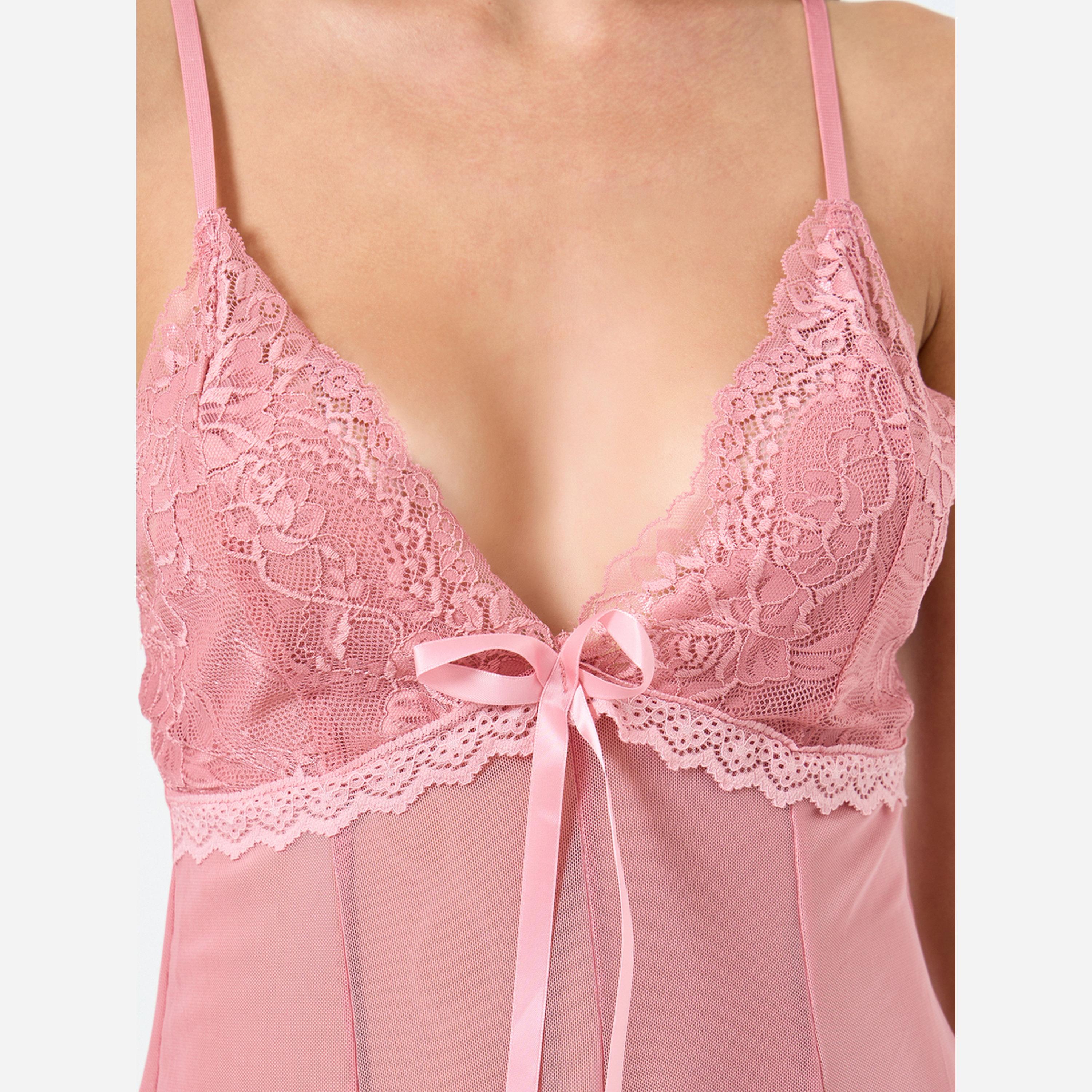 تيك تو - فستان أكمام واسعة قماش مشبك مطرز بدانتيل وزين بفيونكة-women-clothing-nightwear-robes-image-4