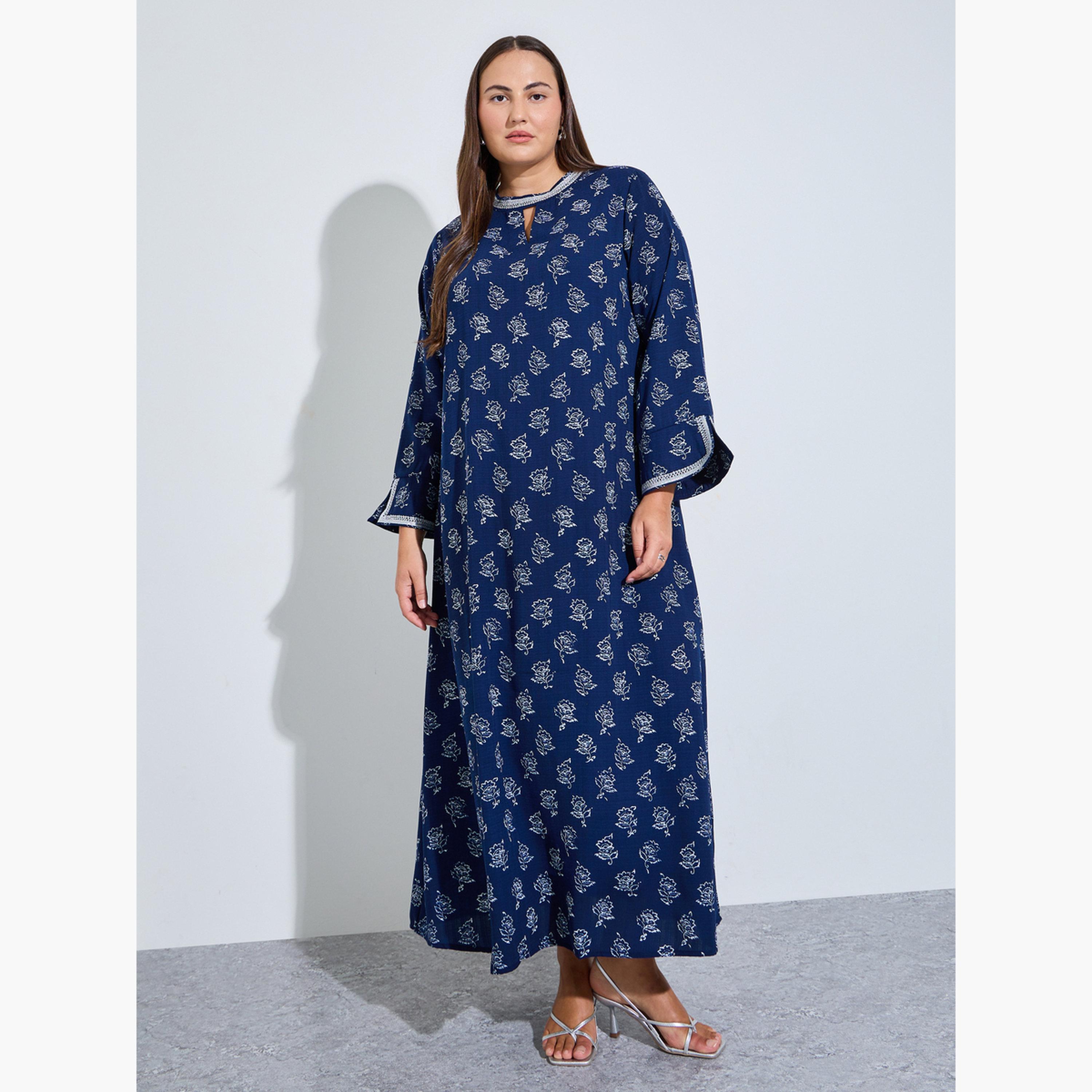 Amirah X Styli Navy Blue All Over Floral Print Lace Trims Maxi Jalabiya-women-arabicclothing-sets-image-1
