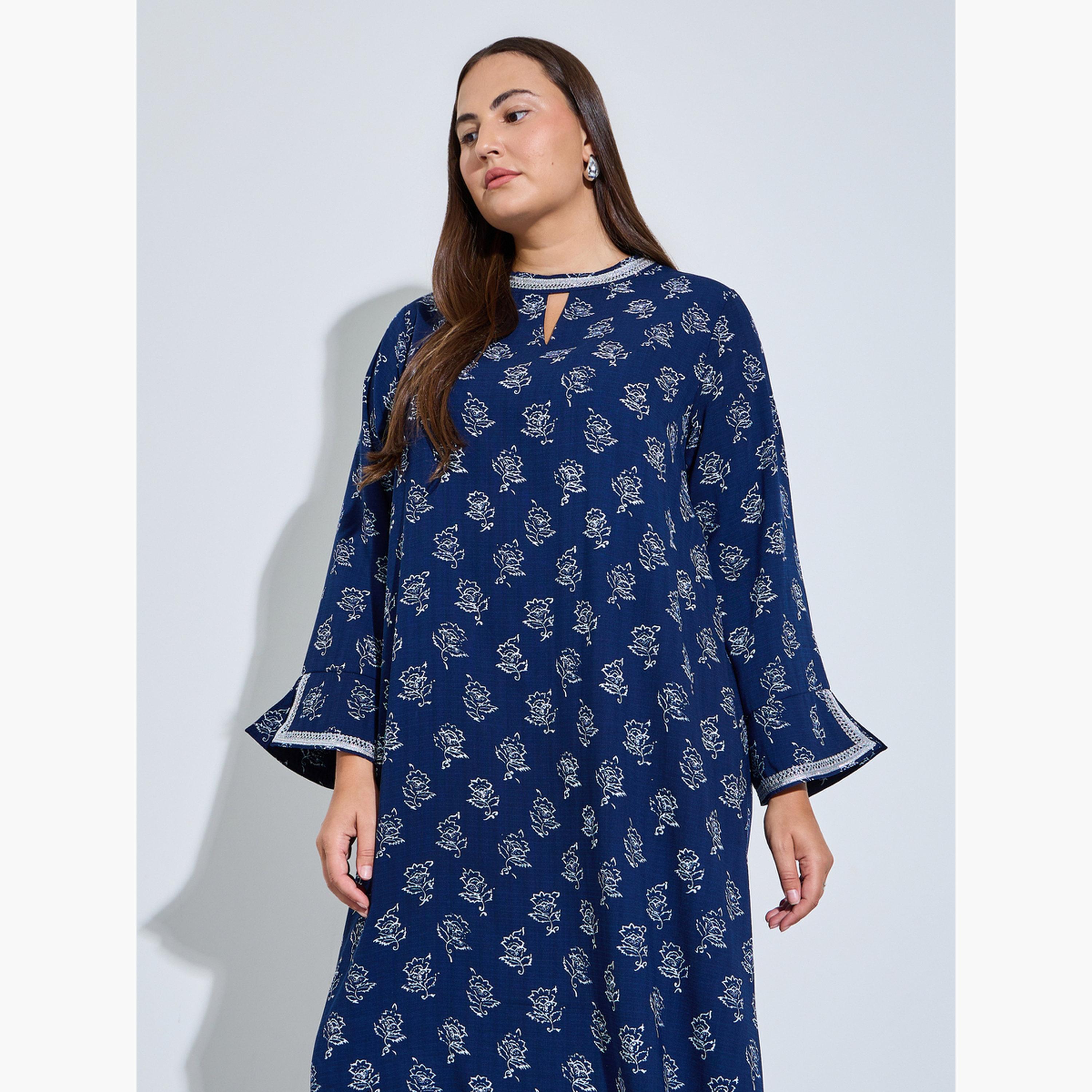 Amirah X Styli Navy Blue All Over Floral Print Lace Trims Maxi Jalabiya-women-arabicclothing-sets-image-2