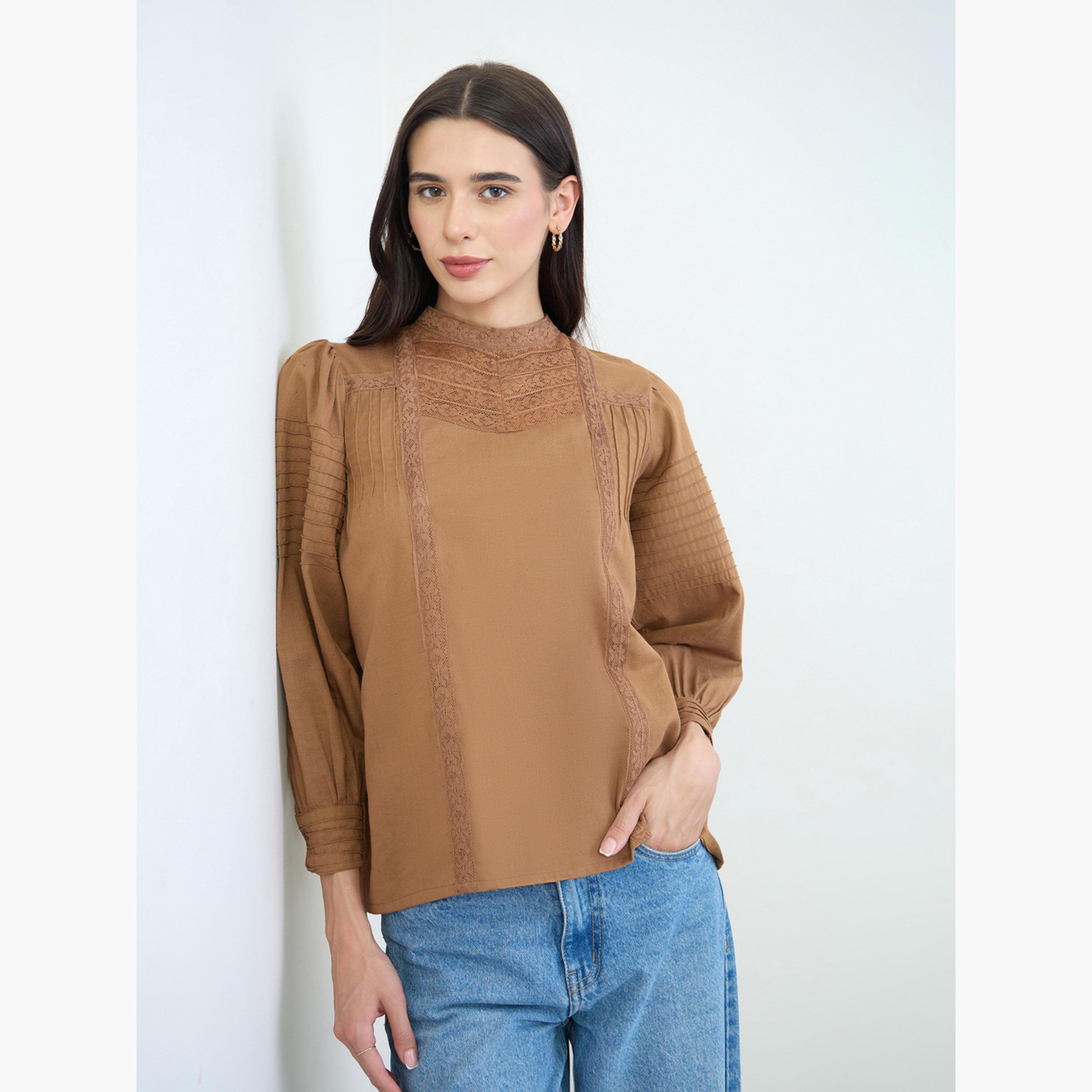 بلوزة قطن بتفاصيل دانتيل-women-clothing-shirtsandblouses-blouses-image-3