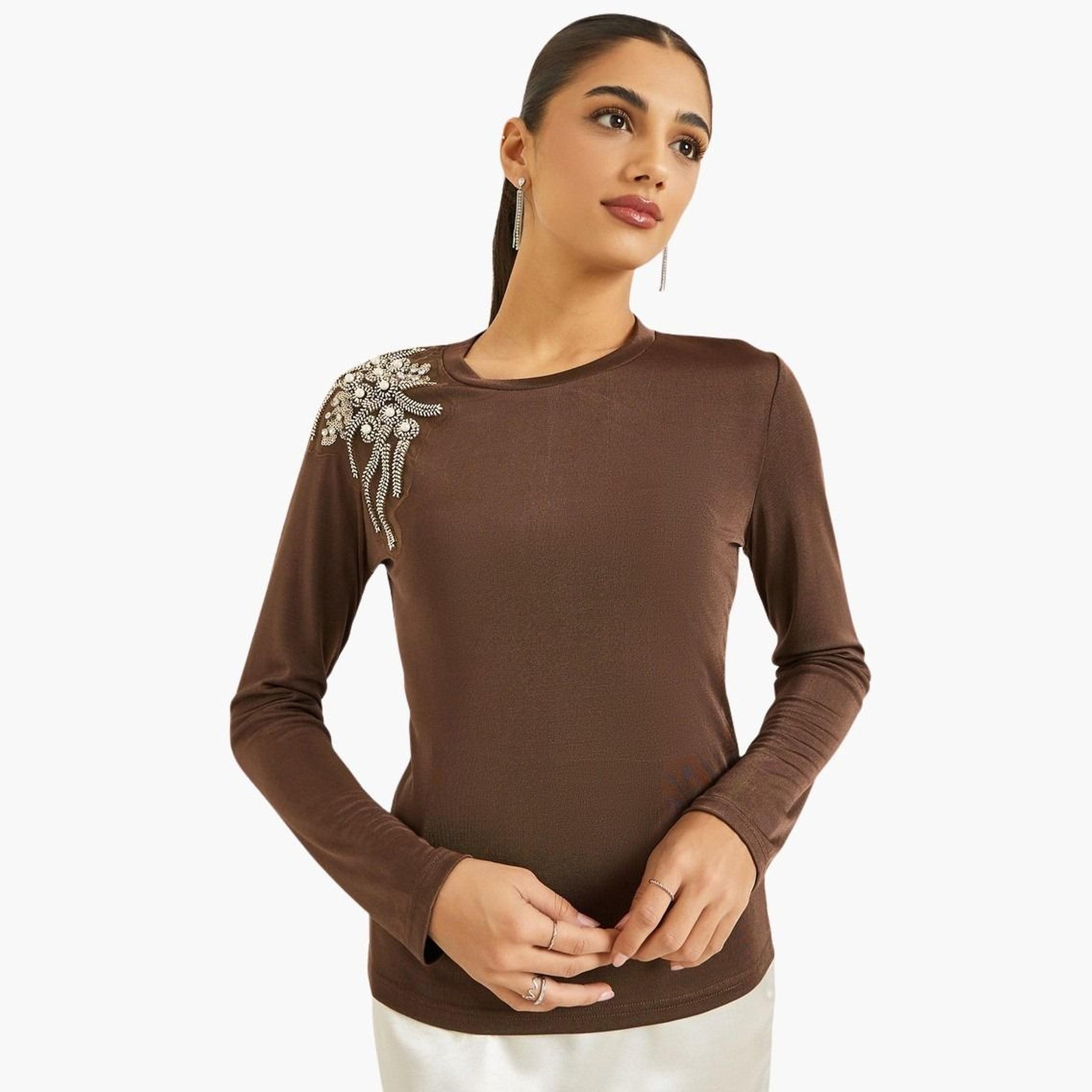 بلوزة بأكمام طويلة ومنمق بالخرز-women-clothing-shirtsandblouses-blouses-image-1