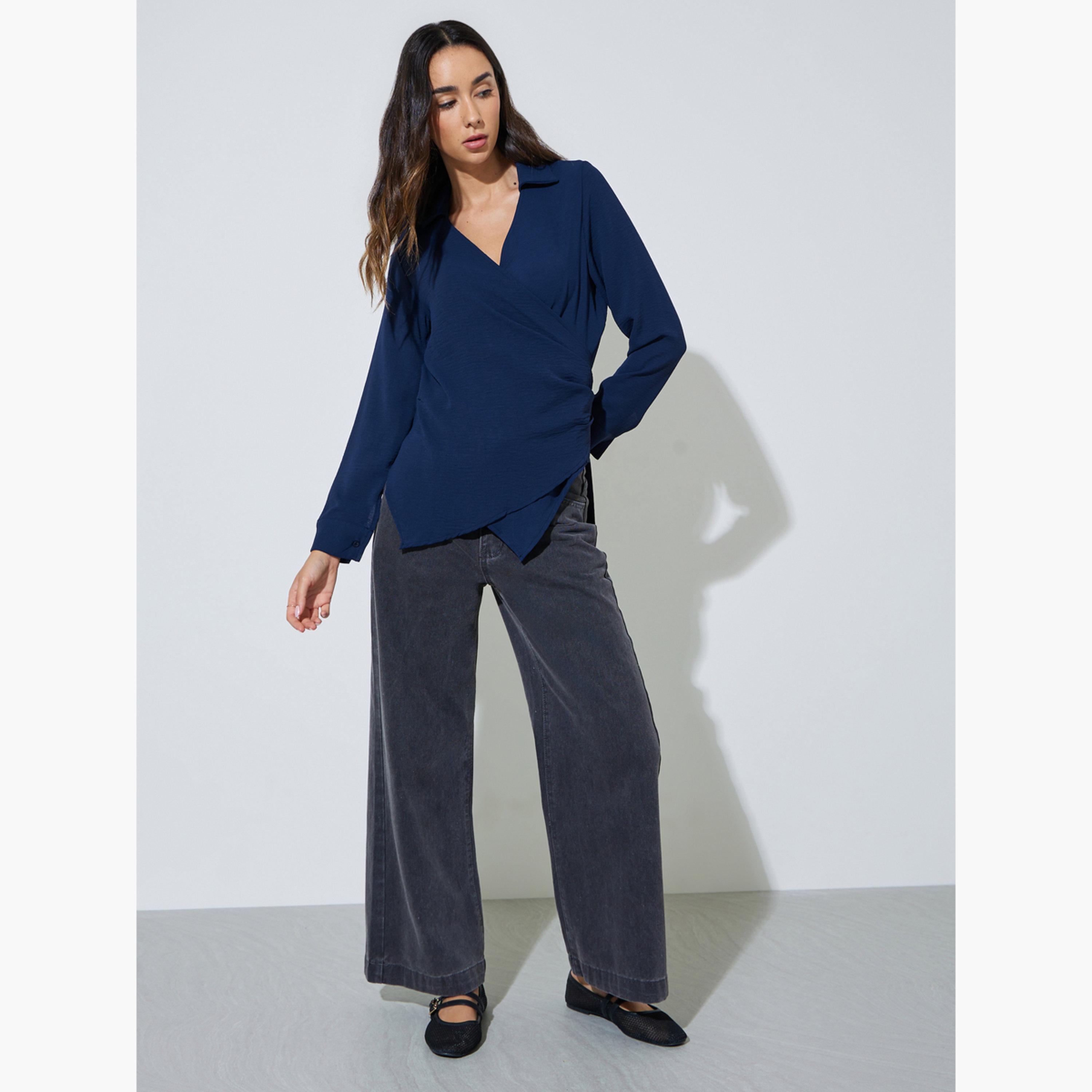 بلوزة بنمط لف وثنيات وتفاصيل إبزيم-women-clothing-shirtsandblouses-blouses-image-2